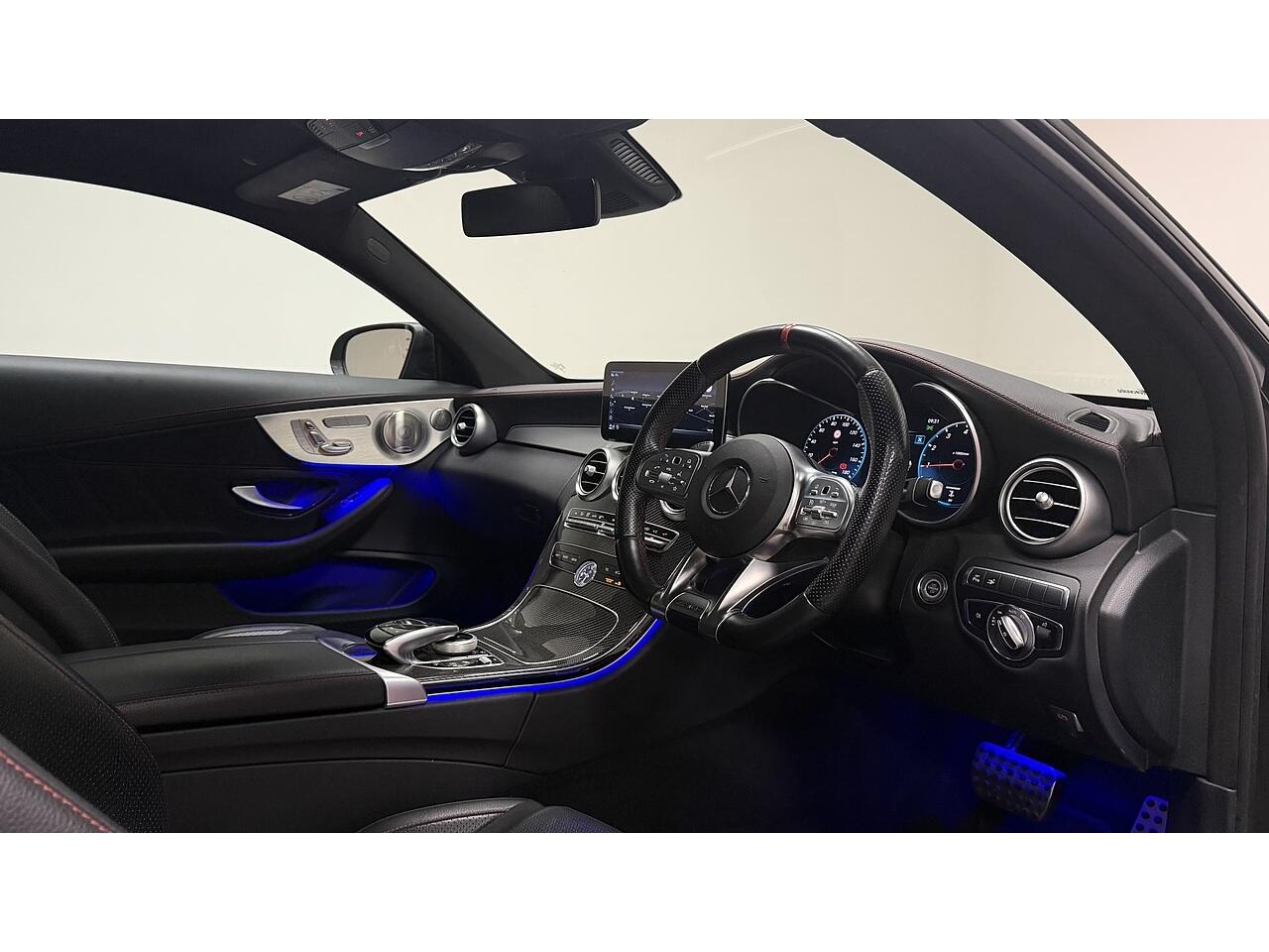 Mercedes-Benz C-Class view 13