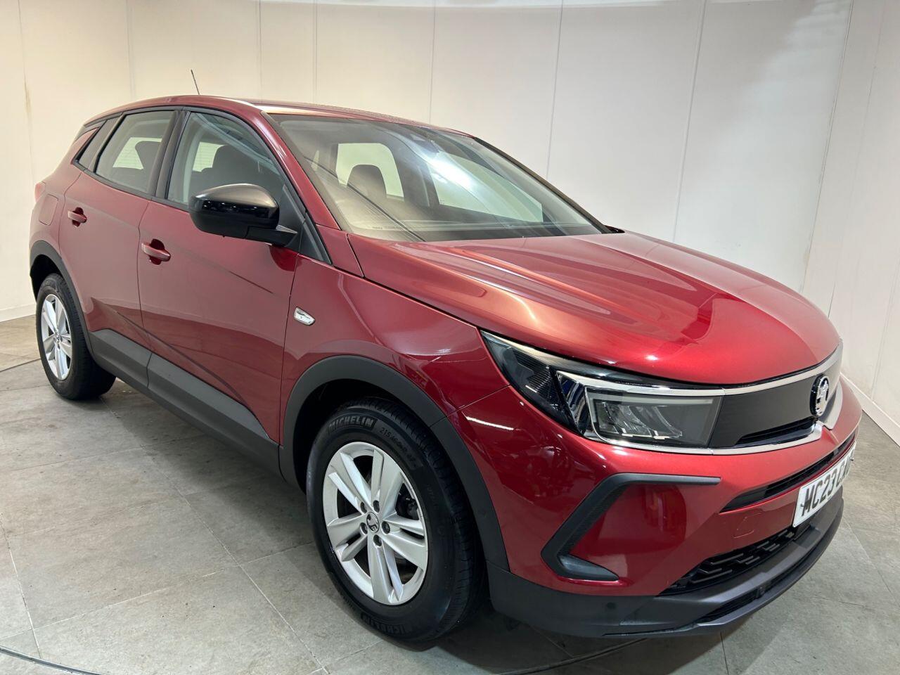 Vauxhall Grandland view 2
