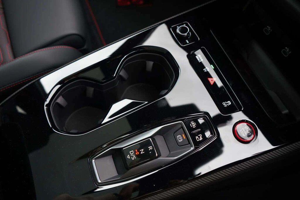 Audi RS5 view 40