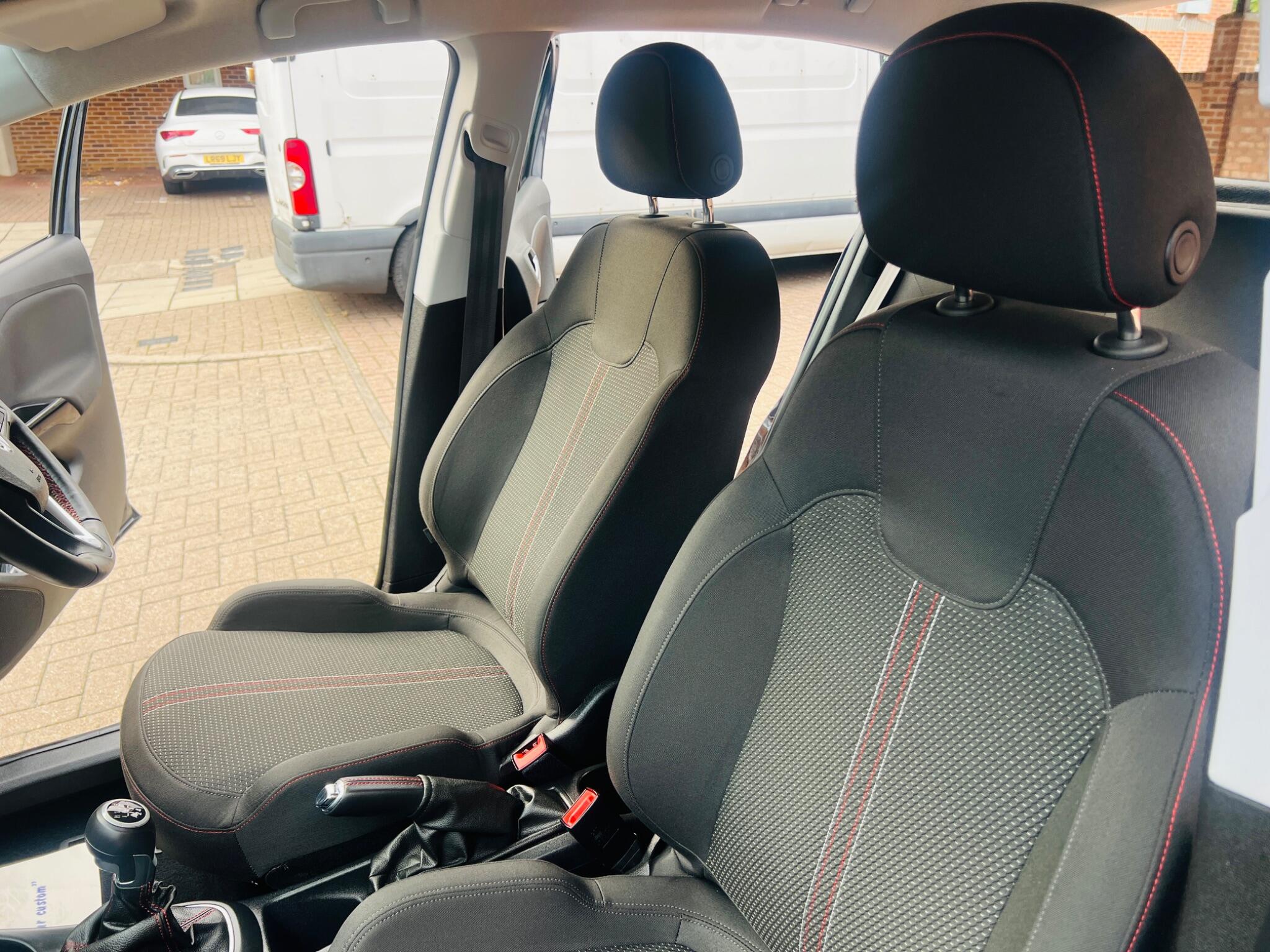 Vauxhall Corsa view 62