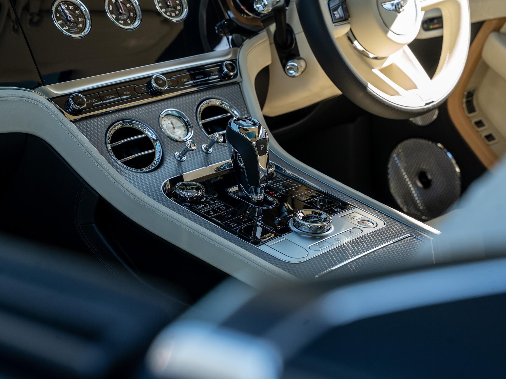 Bentley Continental view 27