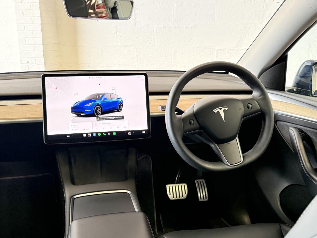 Tesla Model Y view 35