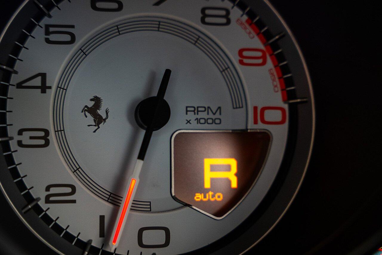 Ferrari F12 view 87