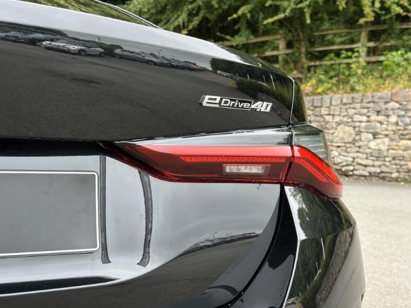 BMW i4 view 49