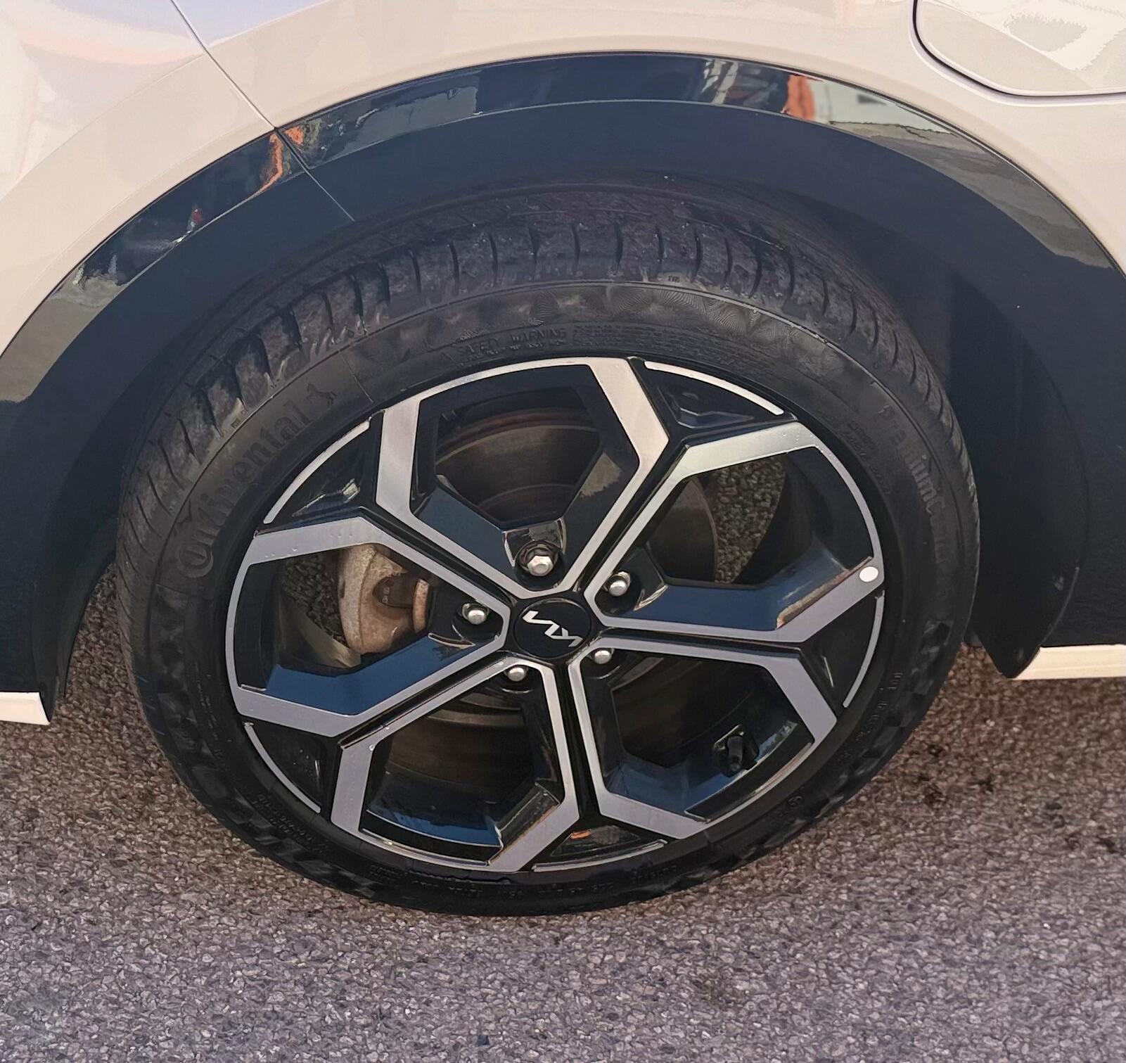 Kia Niro view 23