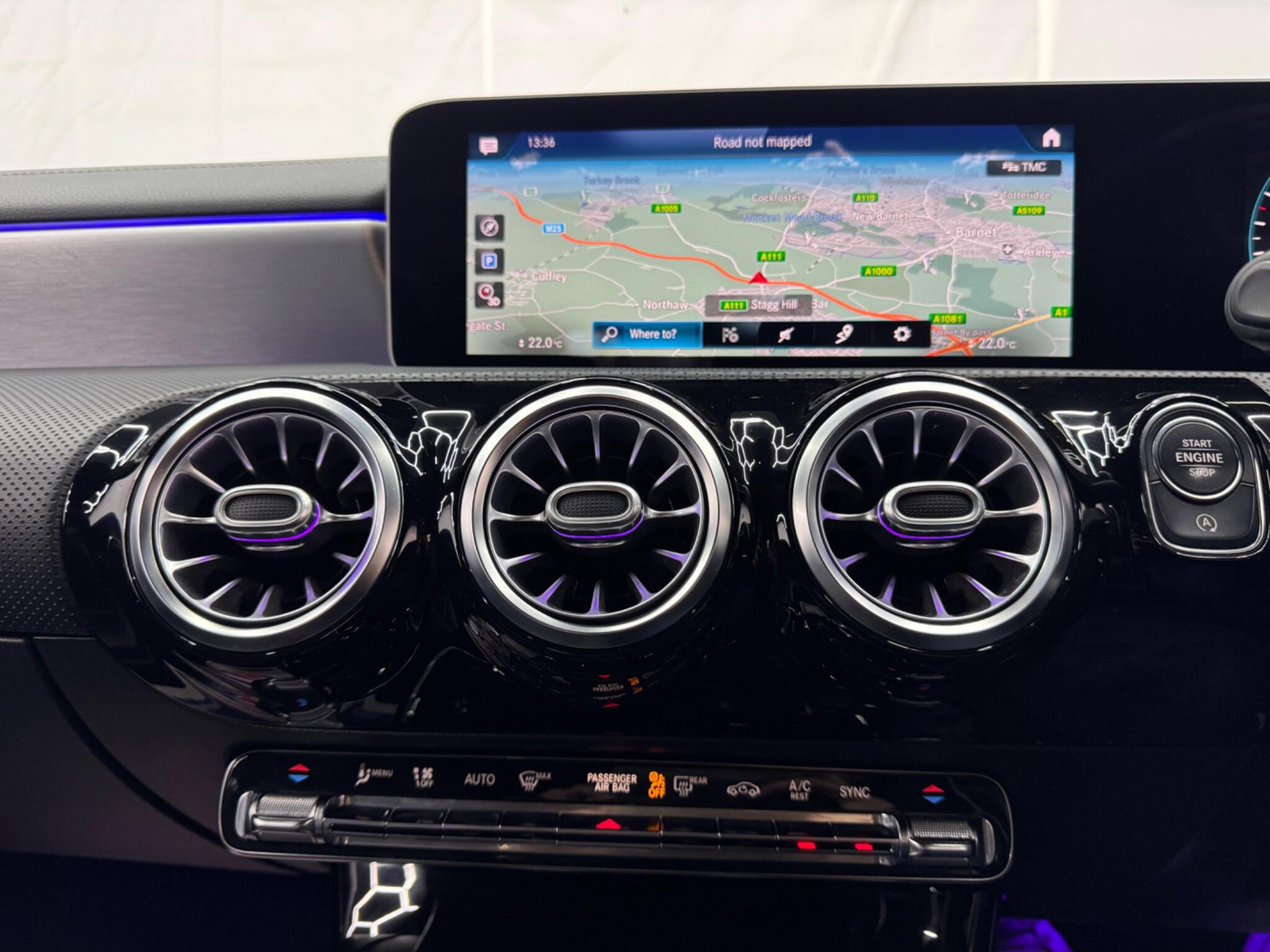 Mercedes-Benz Cla view 43