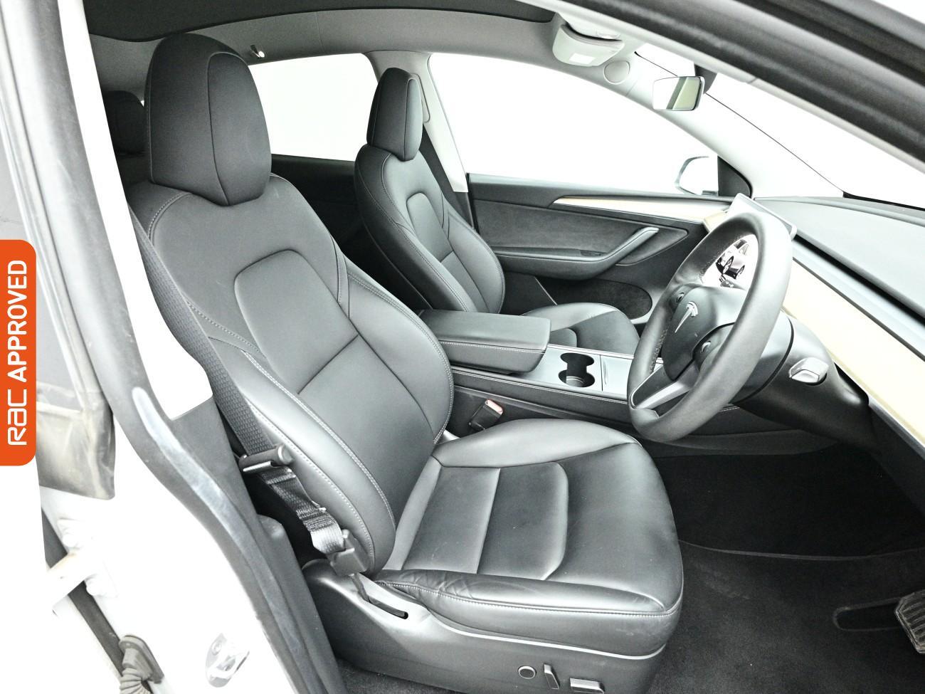 Tesla Model Y view 13