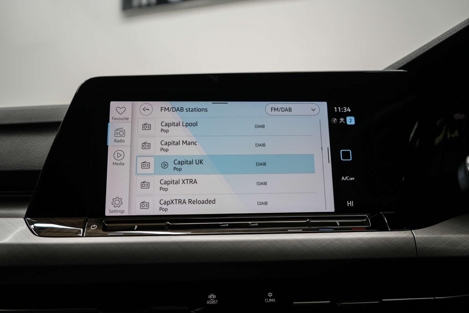 Volkswagen Golf view 28
