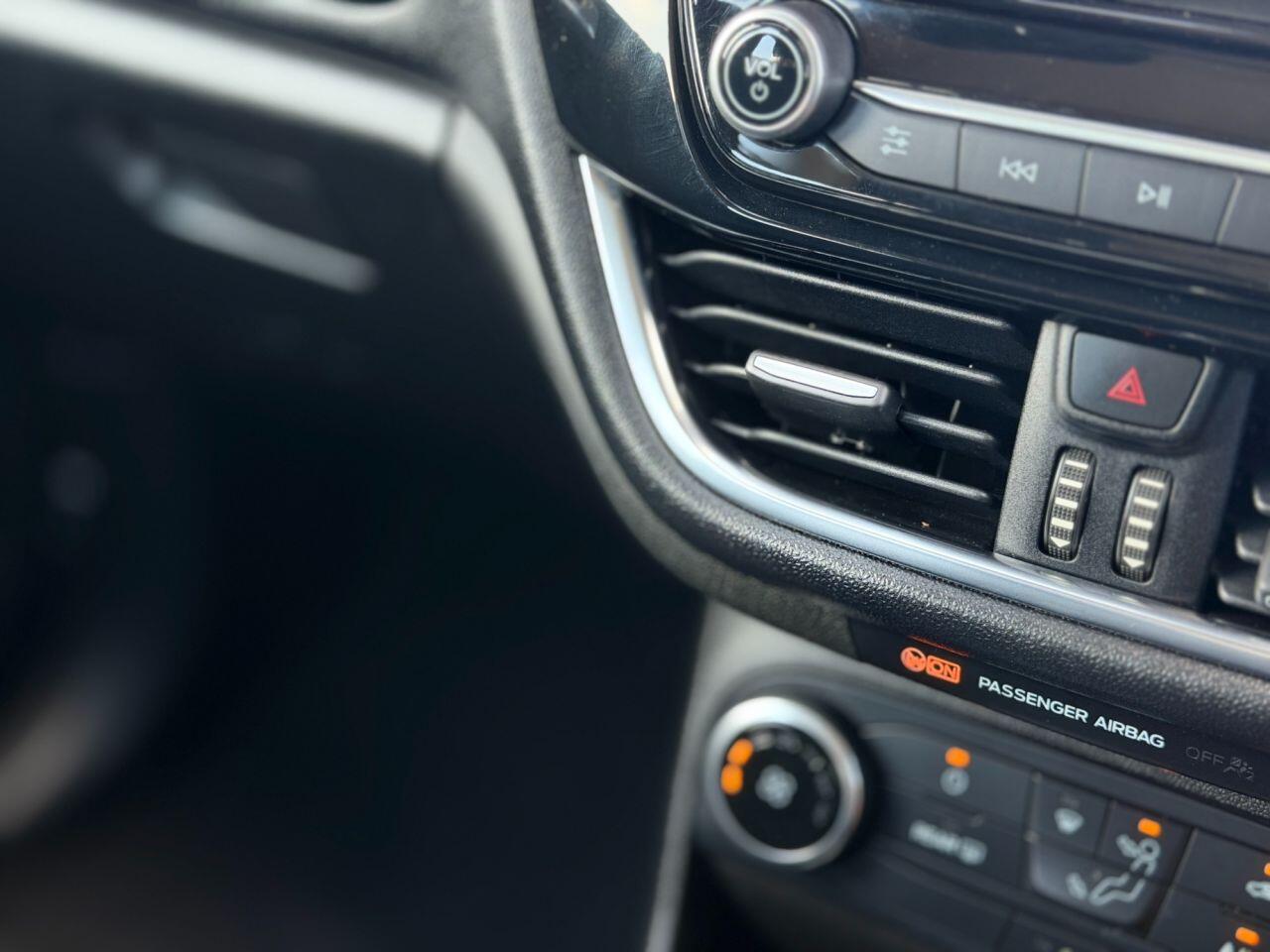 Ford Fiesta view 50