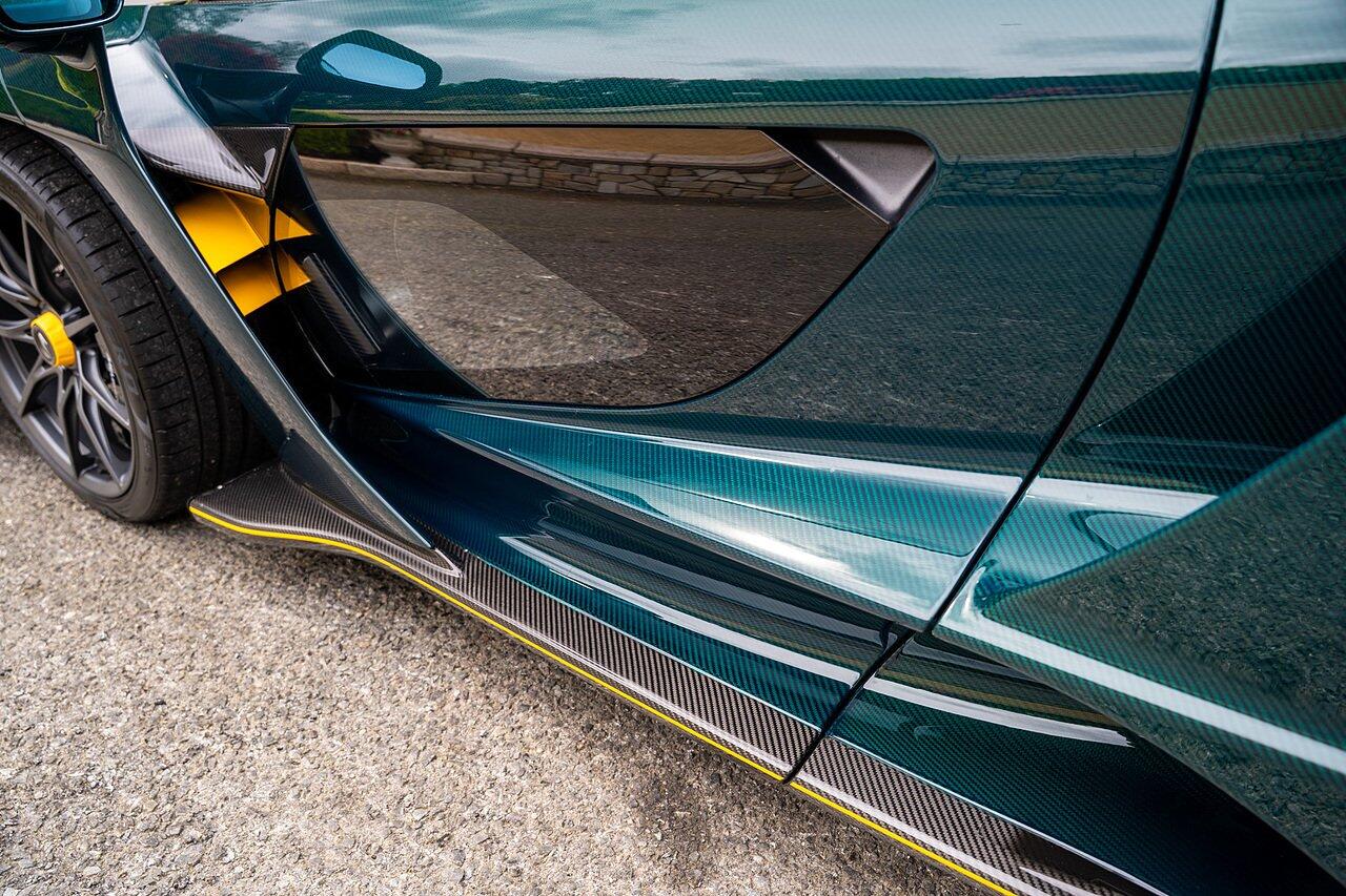 Mclaren Senna view 92