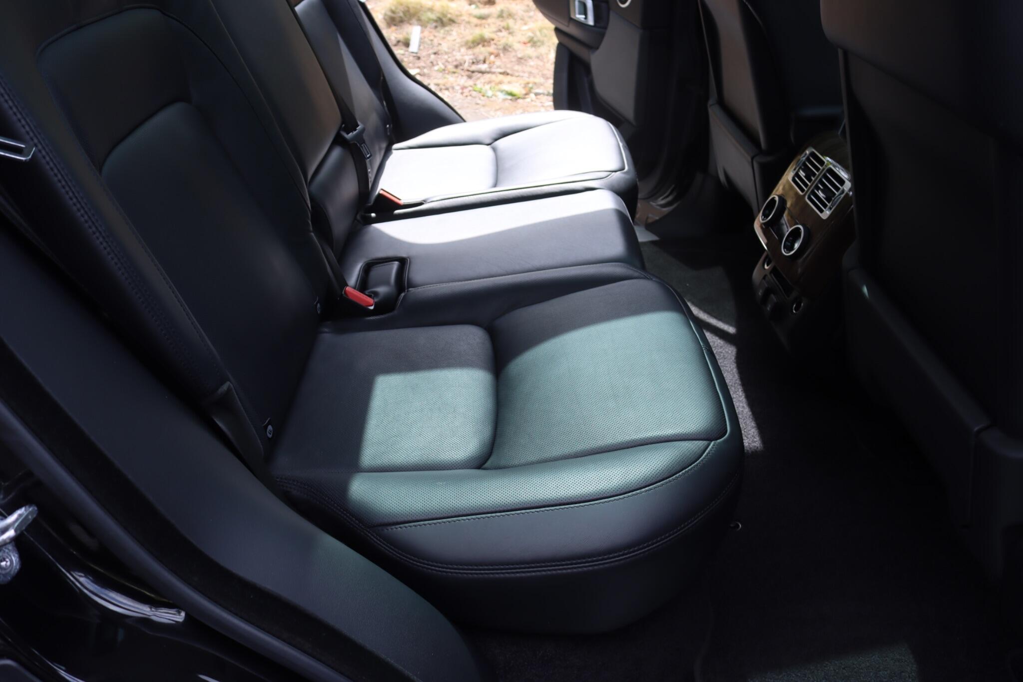 Land Rover Range Rover view 56