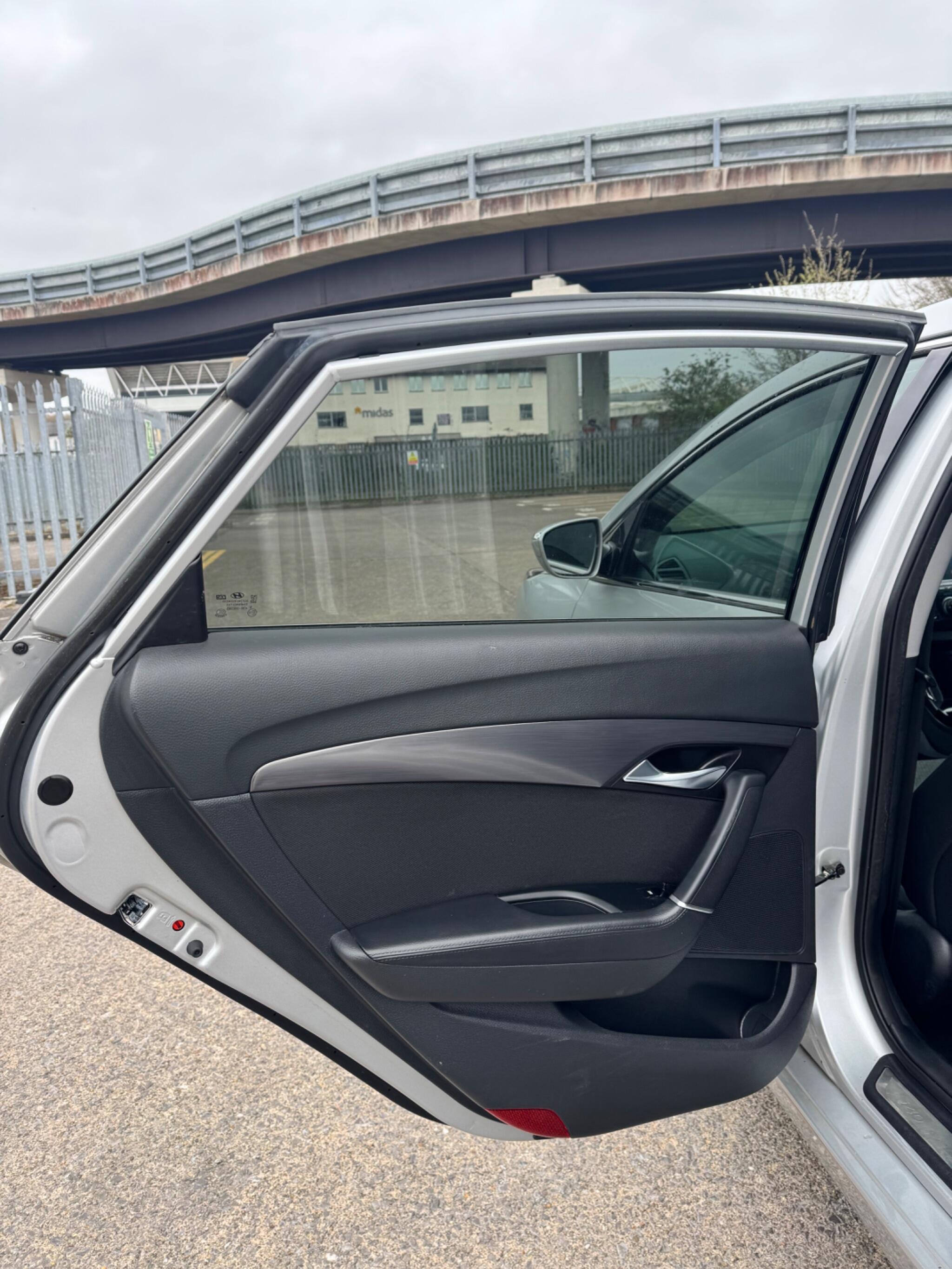 Hyundai i40 view 23