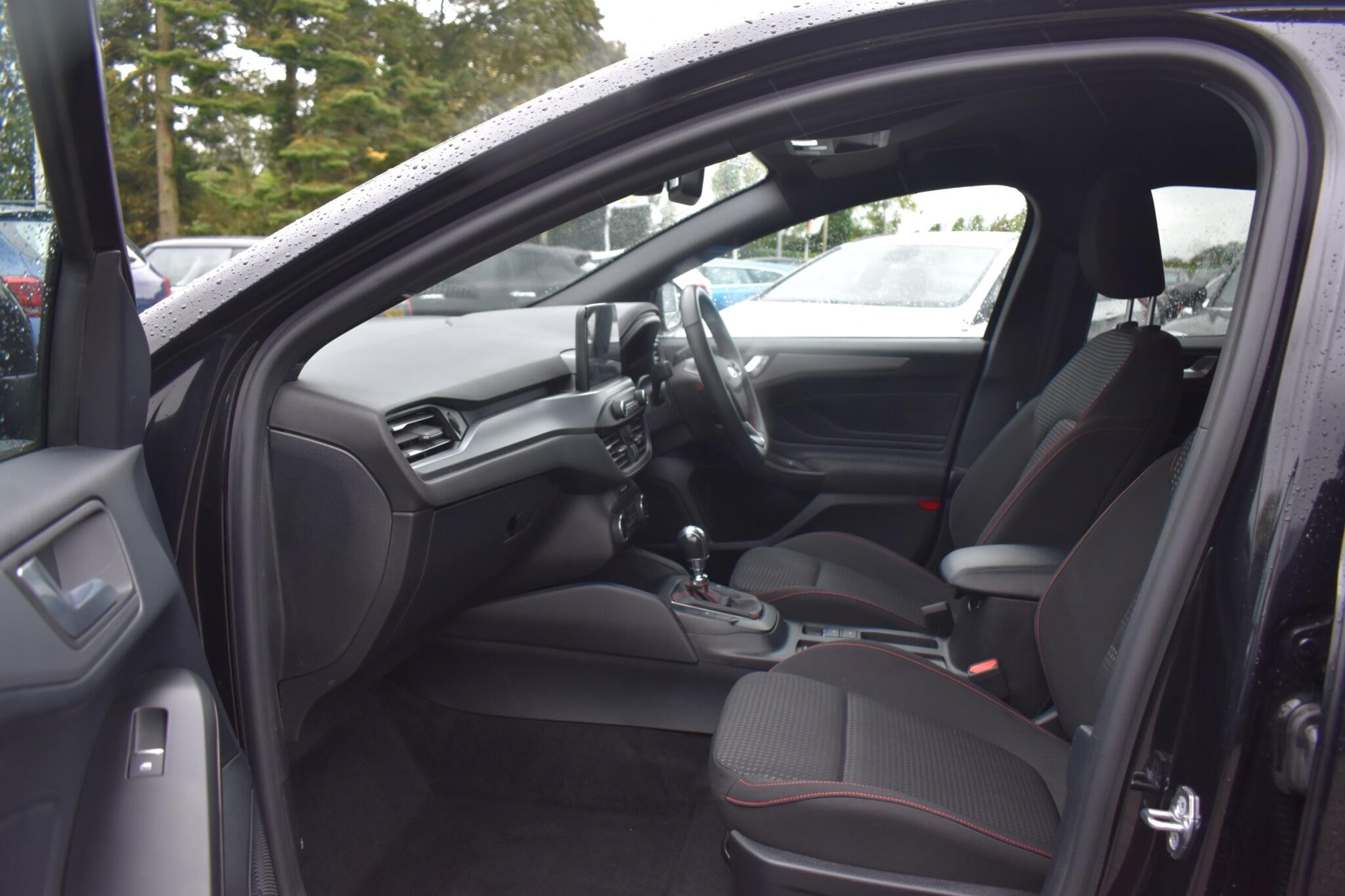 Focus - 1.0T EcoBoost ST-Line Style Euro 6 (s/s) 5dr - Image 5