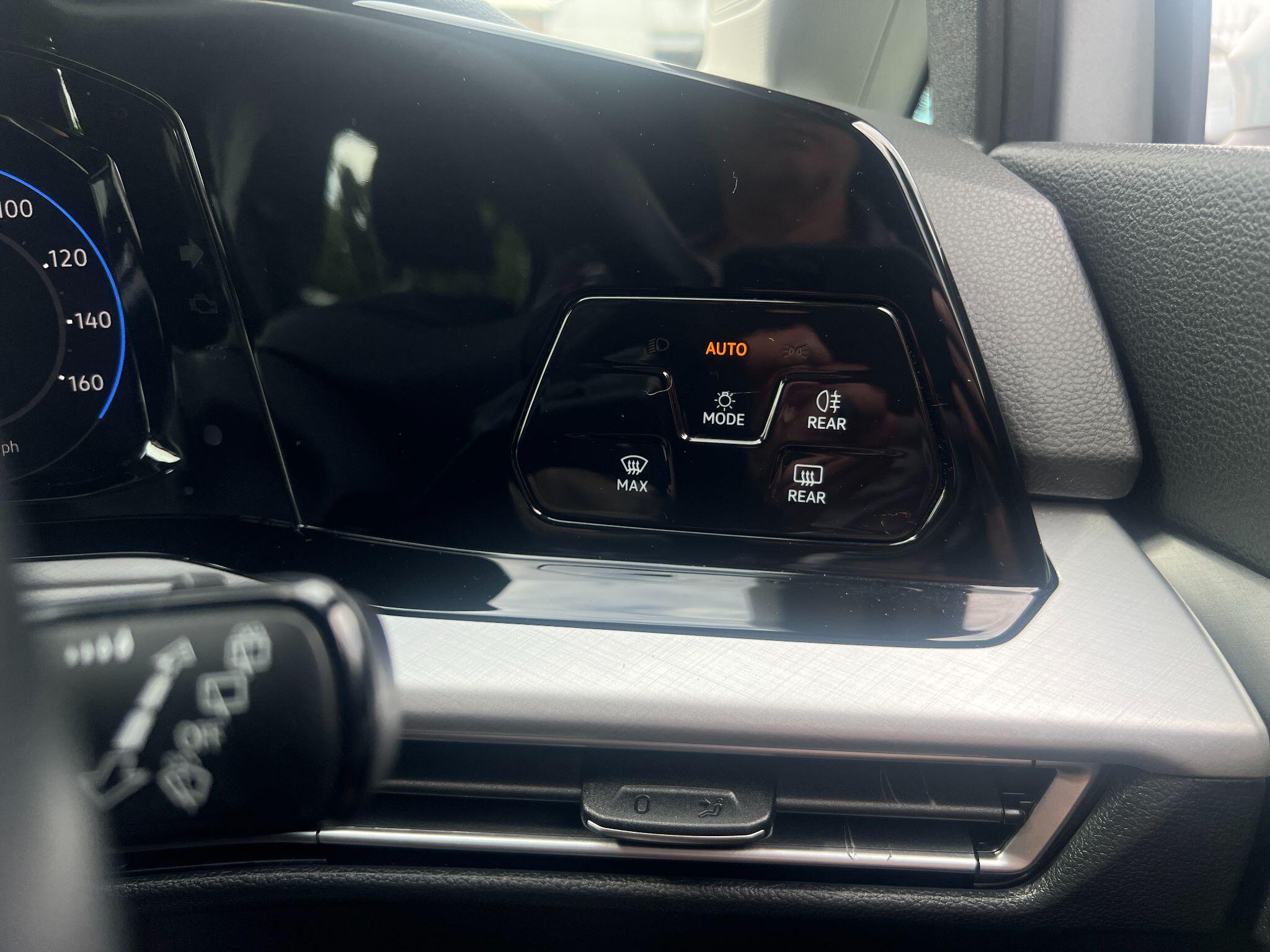 Volkswagen Golf view 33