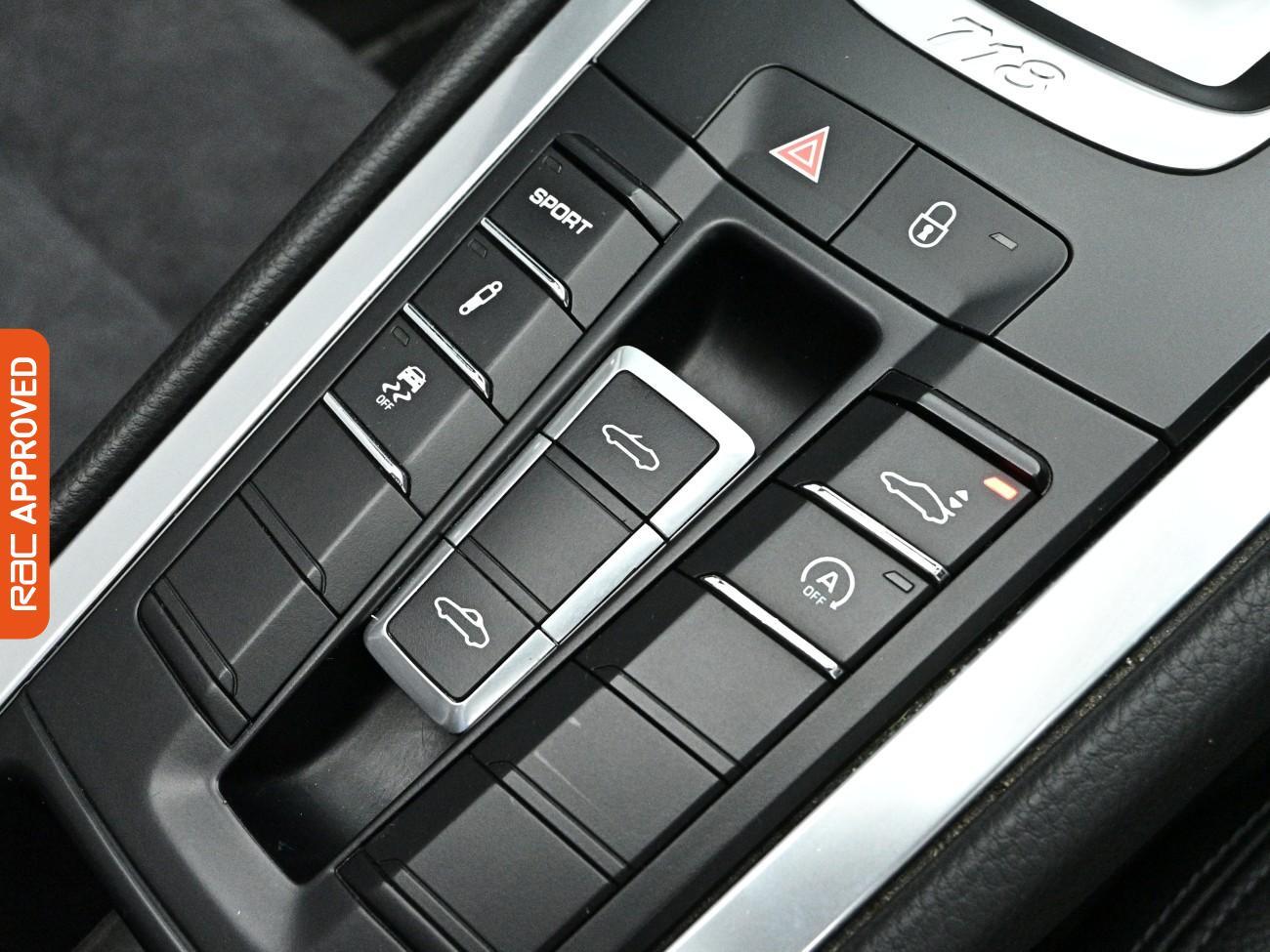 Porsche Boxster view 15