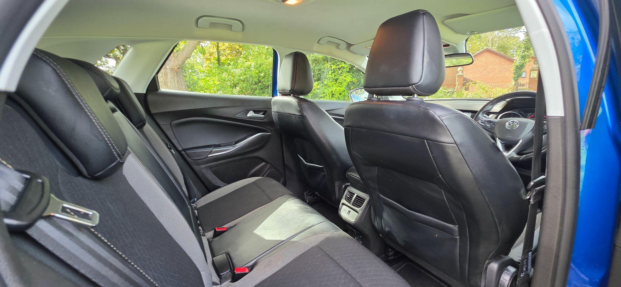 Vauxhall Grandland X view 29