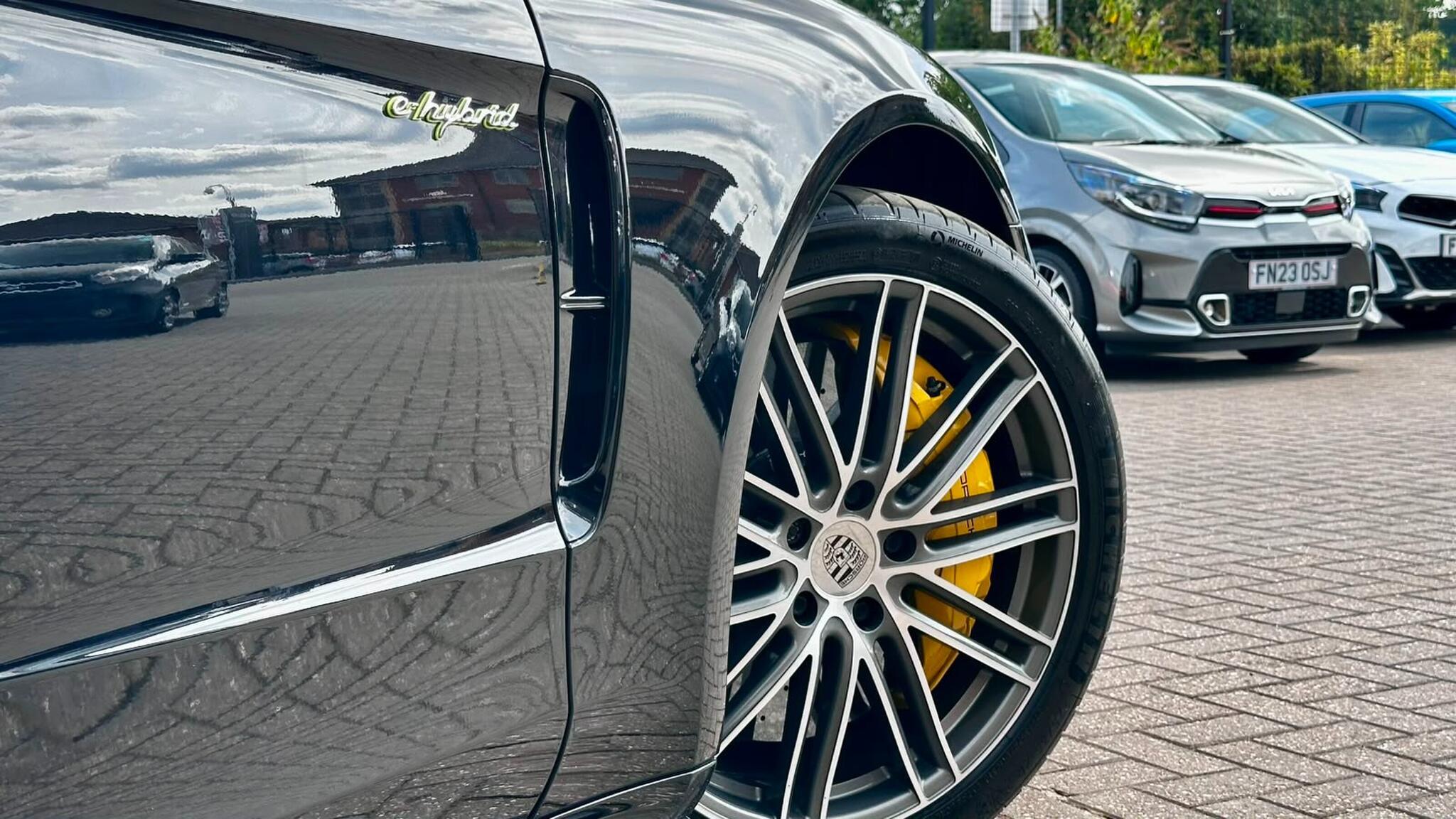 Porsche Panamera view 7