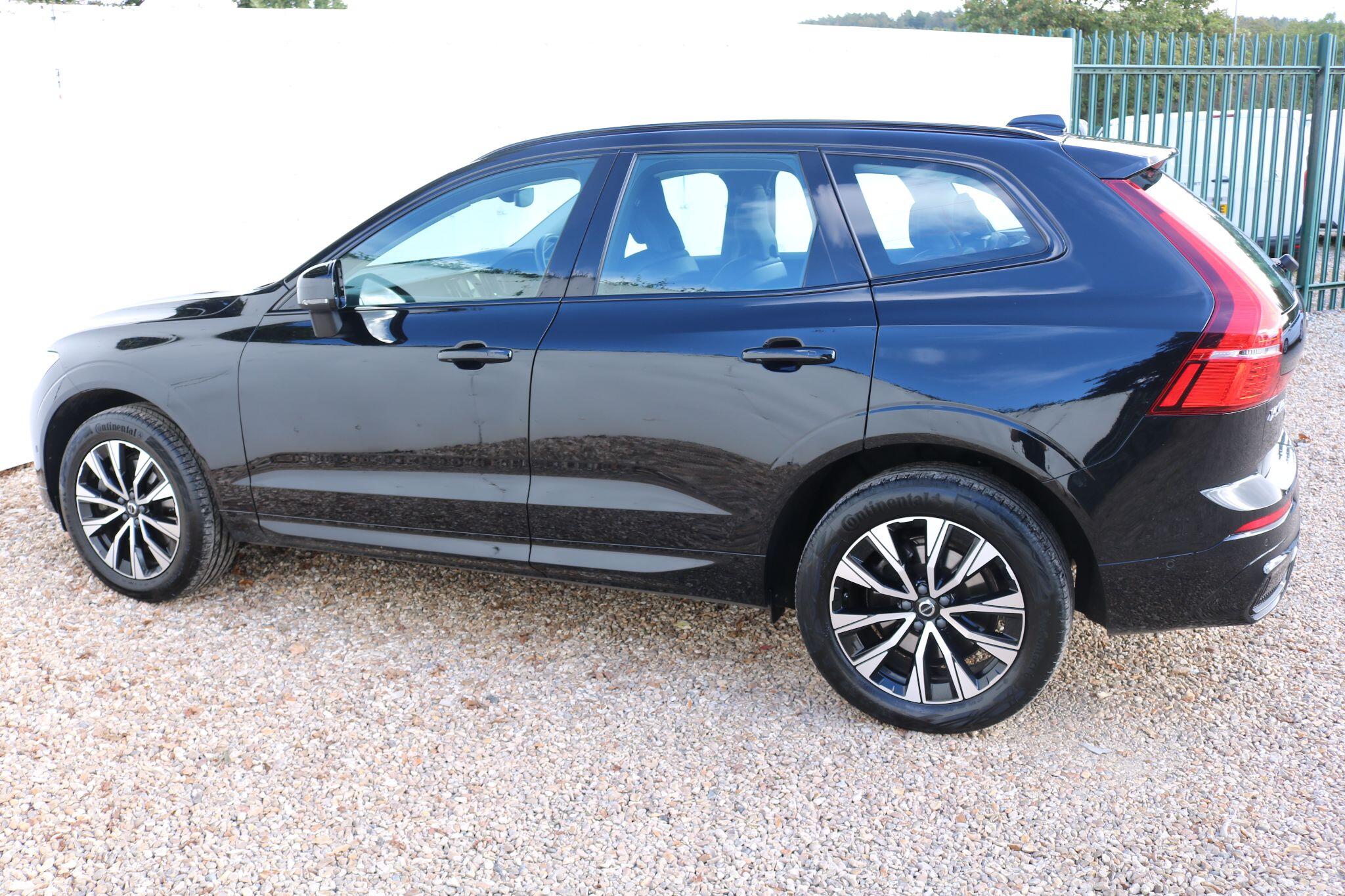 Volvo XC60 view 9