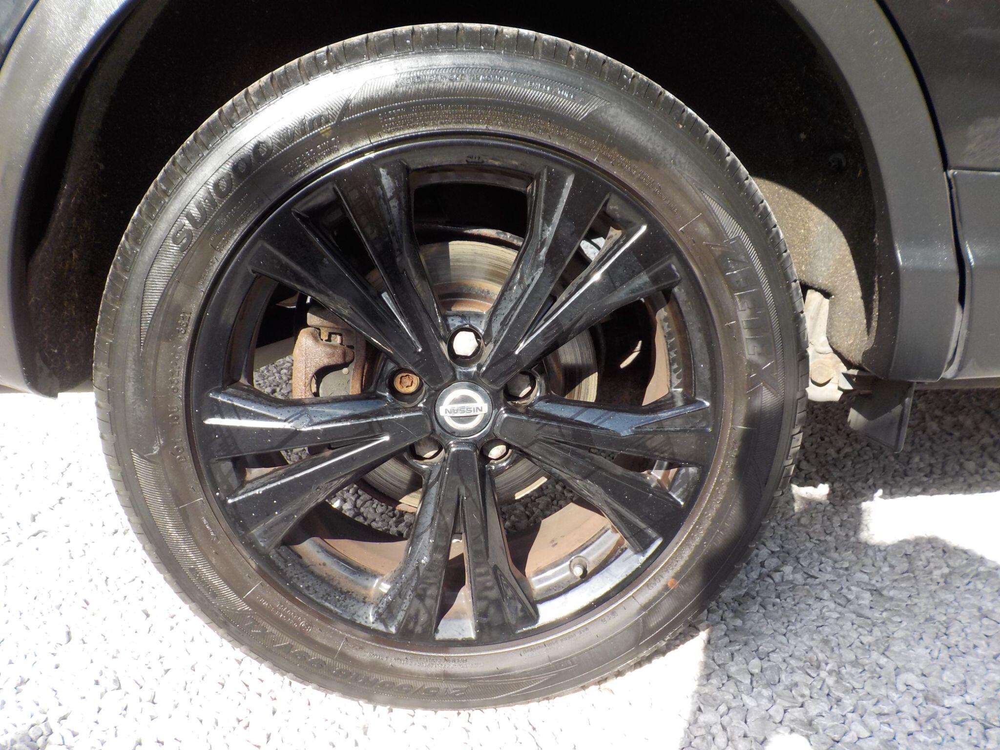Nissan Qashqai 1.5 dCi N-Connecta Euro 6 (s/s) 5dr