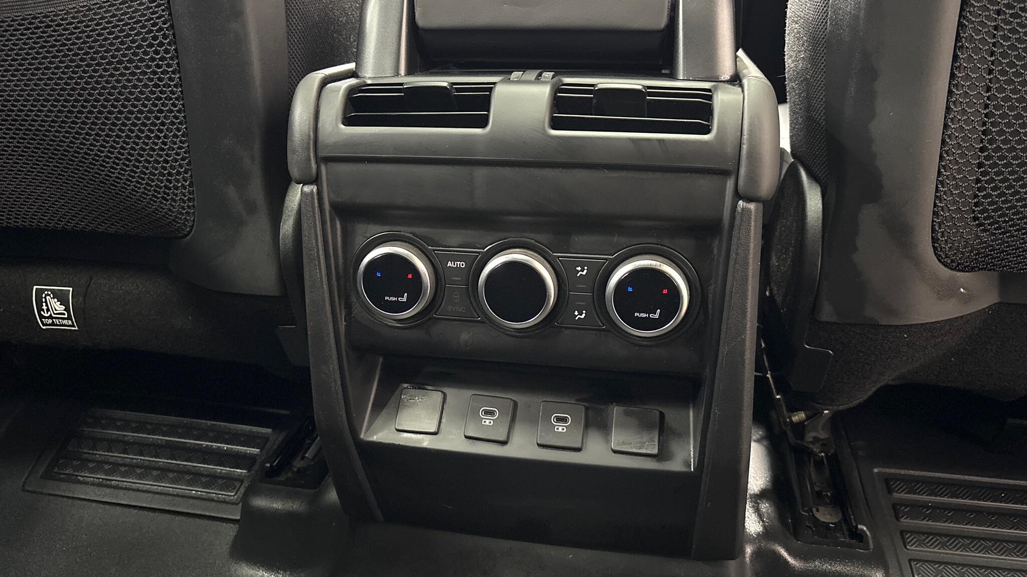 Land Rover Defender view 18