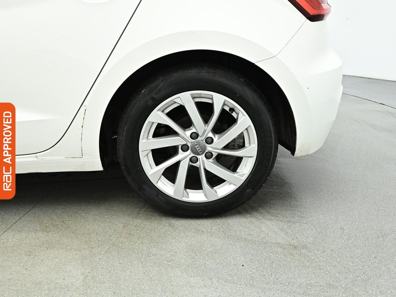 Audi A1 view 25