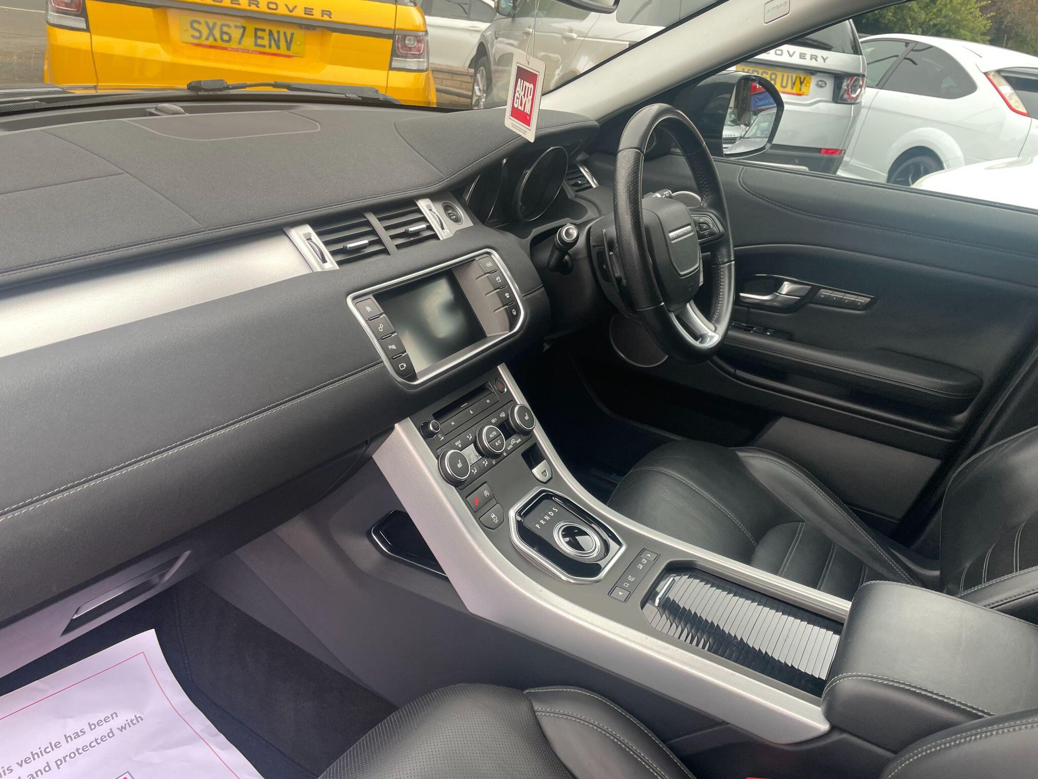 Land Rover Range Rover Evoque view 37