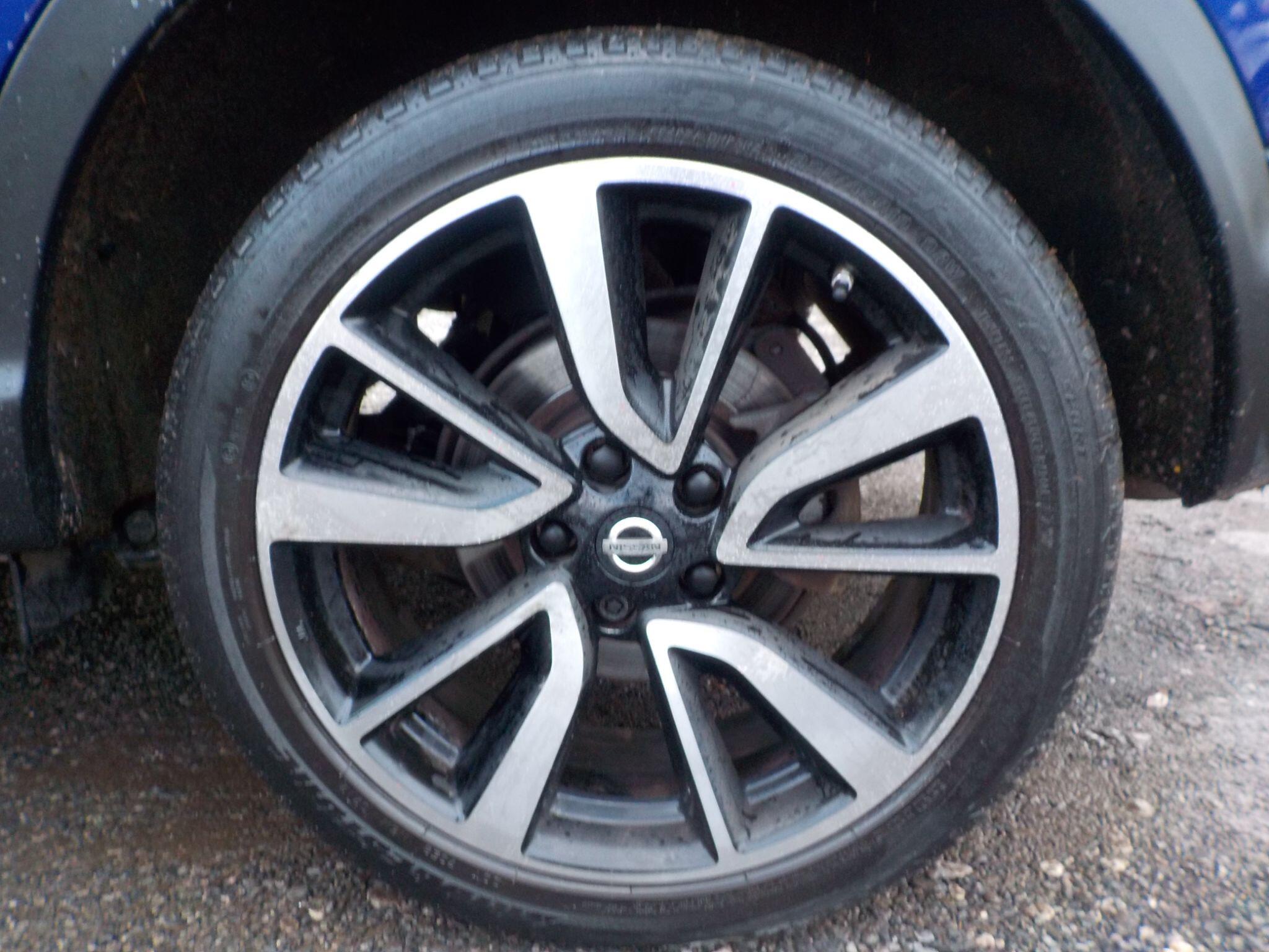 Nissan Qashqai 1.5 dCi Tekna 2WD Euro 6 (s/s) 5dr