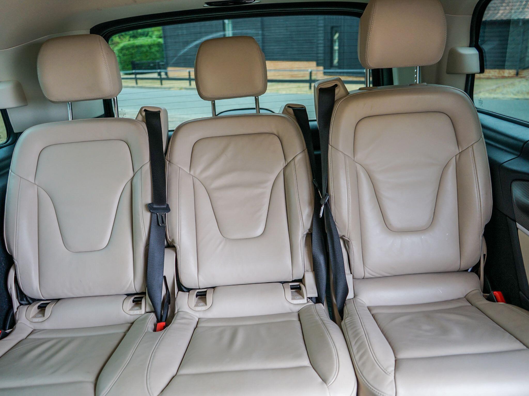 Mercedes-Benz V Class view 14