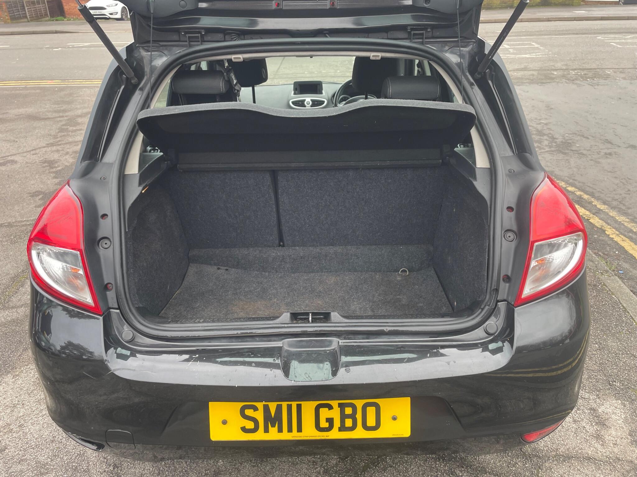 2011 Renault Clio image 58