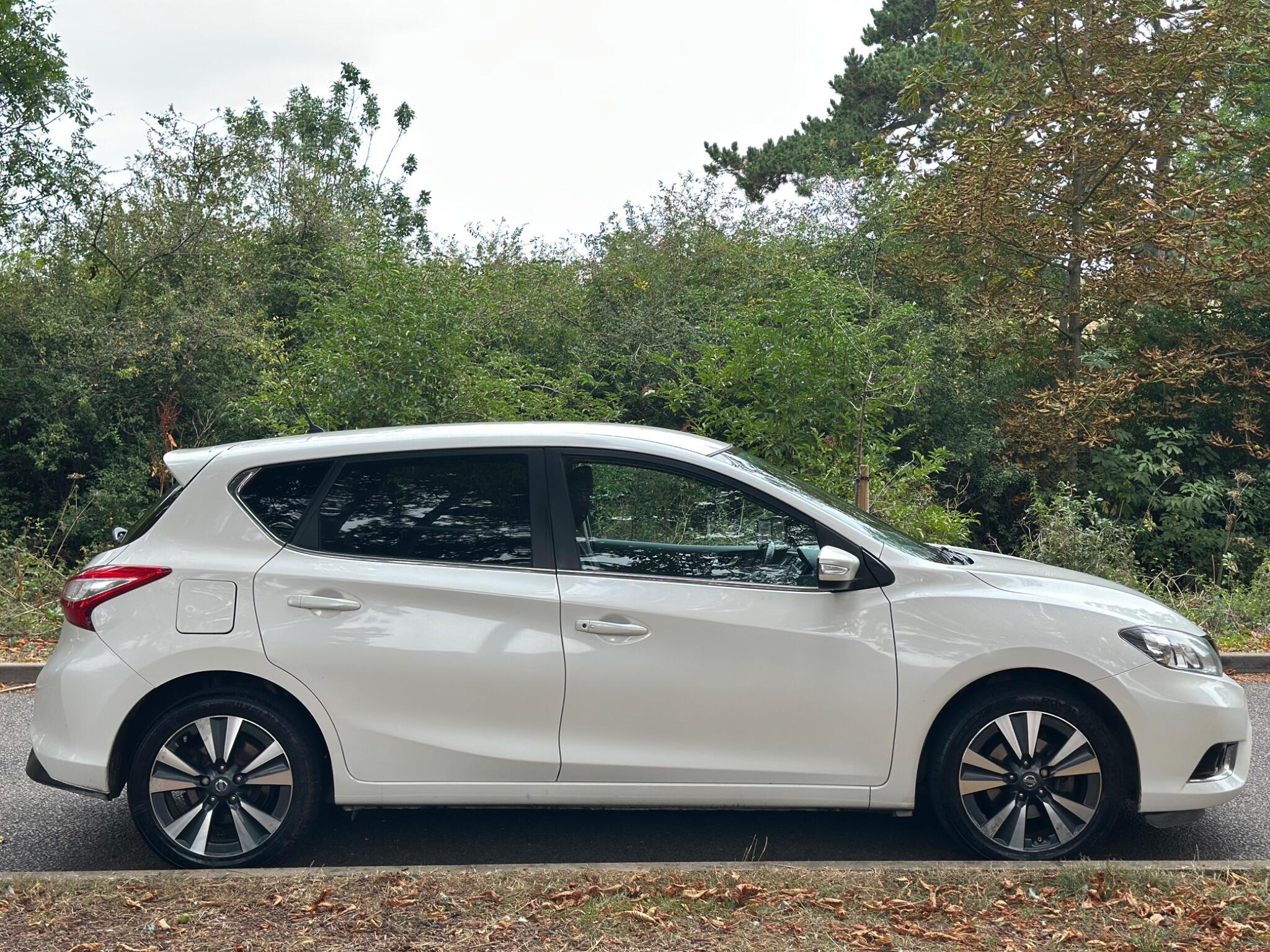 2016 Nissan Pulsar 1.5 dCi N-Connecta Euro 6 (s/s) 5dr • 102,000 miles image 11