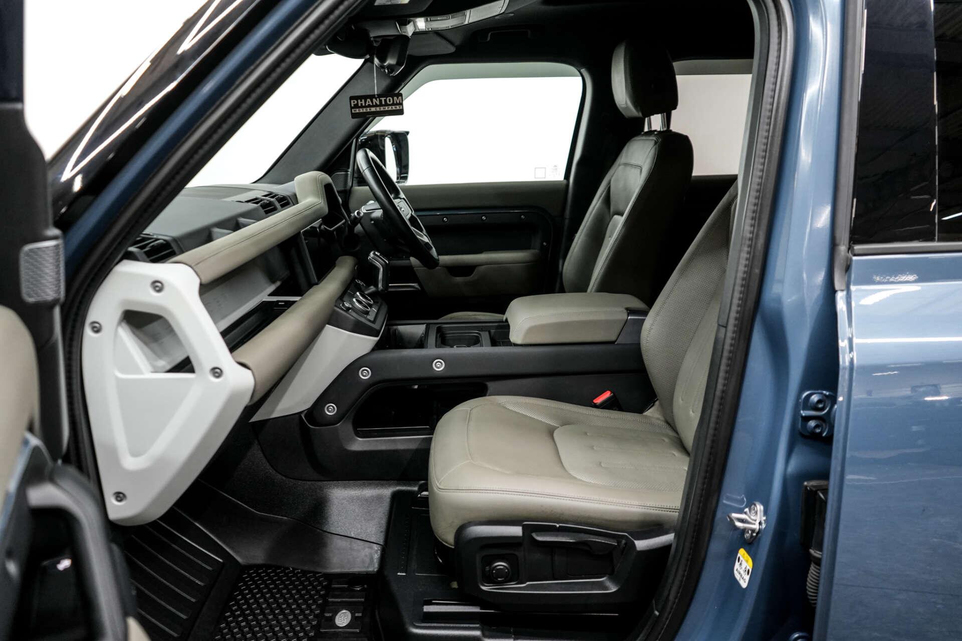 Land Rover Defender view 20