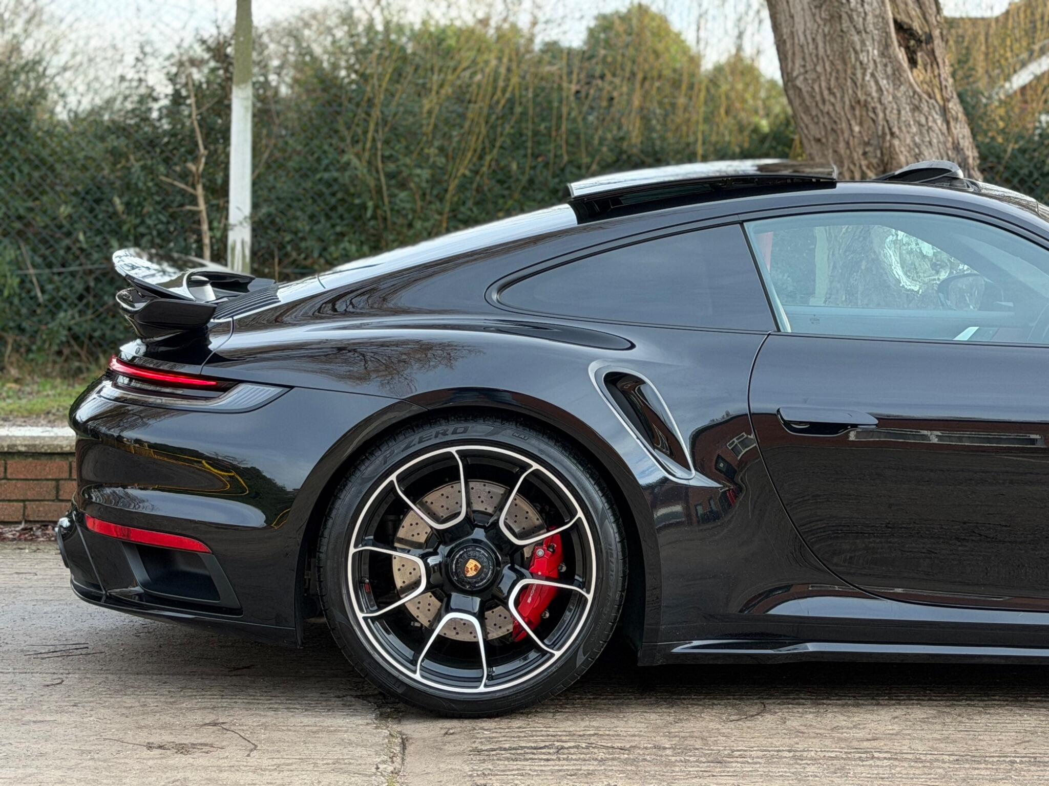 Porsche 911 view 49