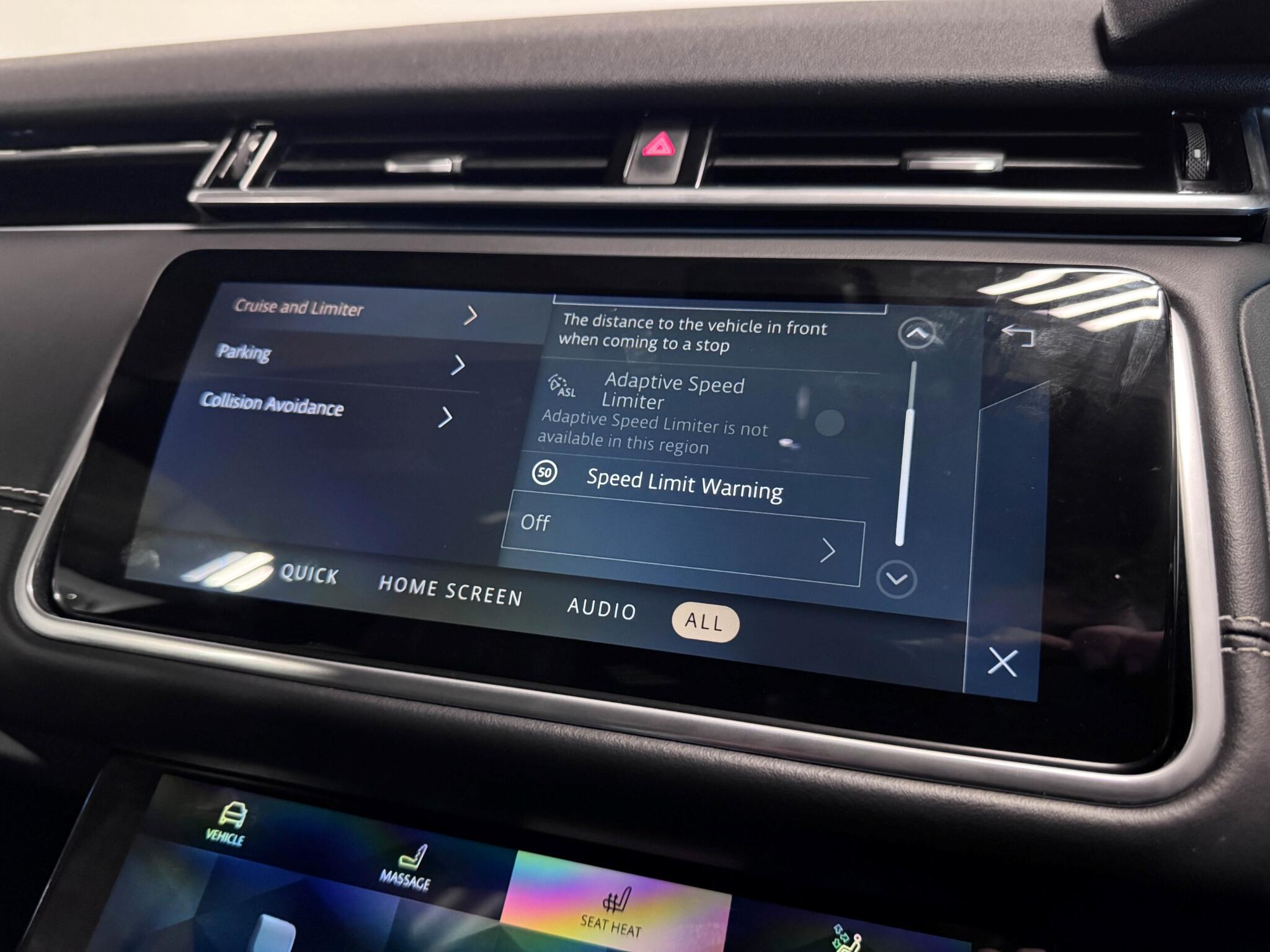 Land Rover Range Rover Velar view 67