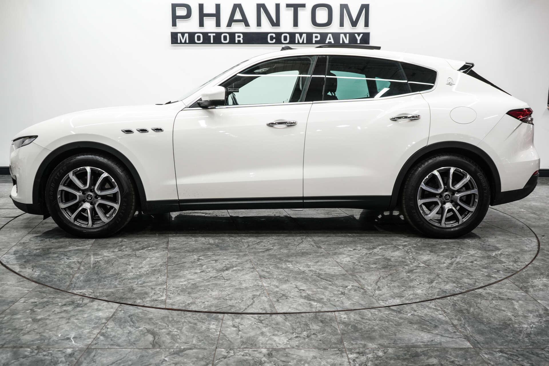 Maserati Levante view 3