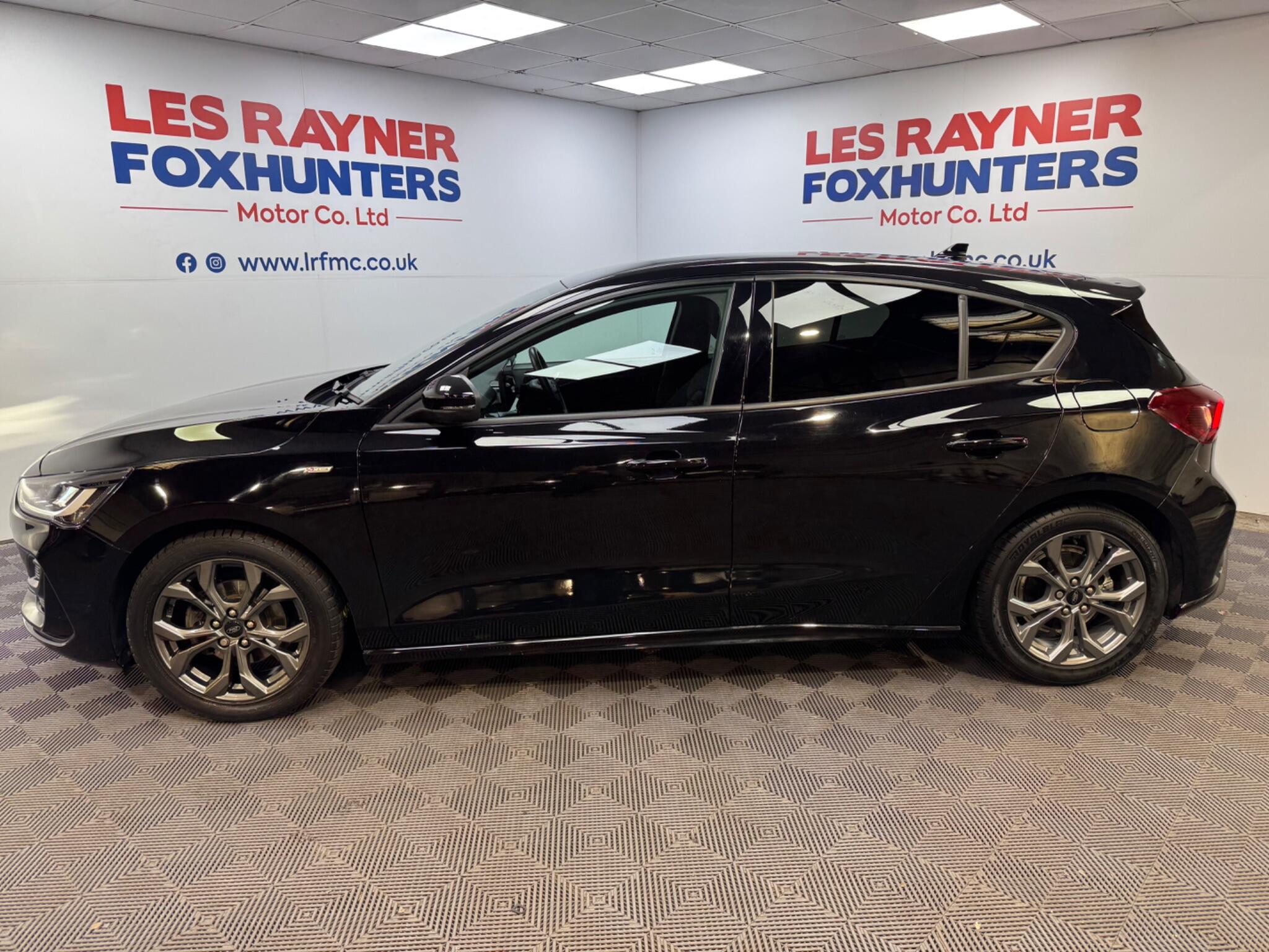 Ford Focus view 5