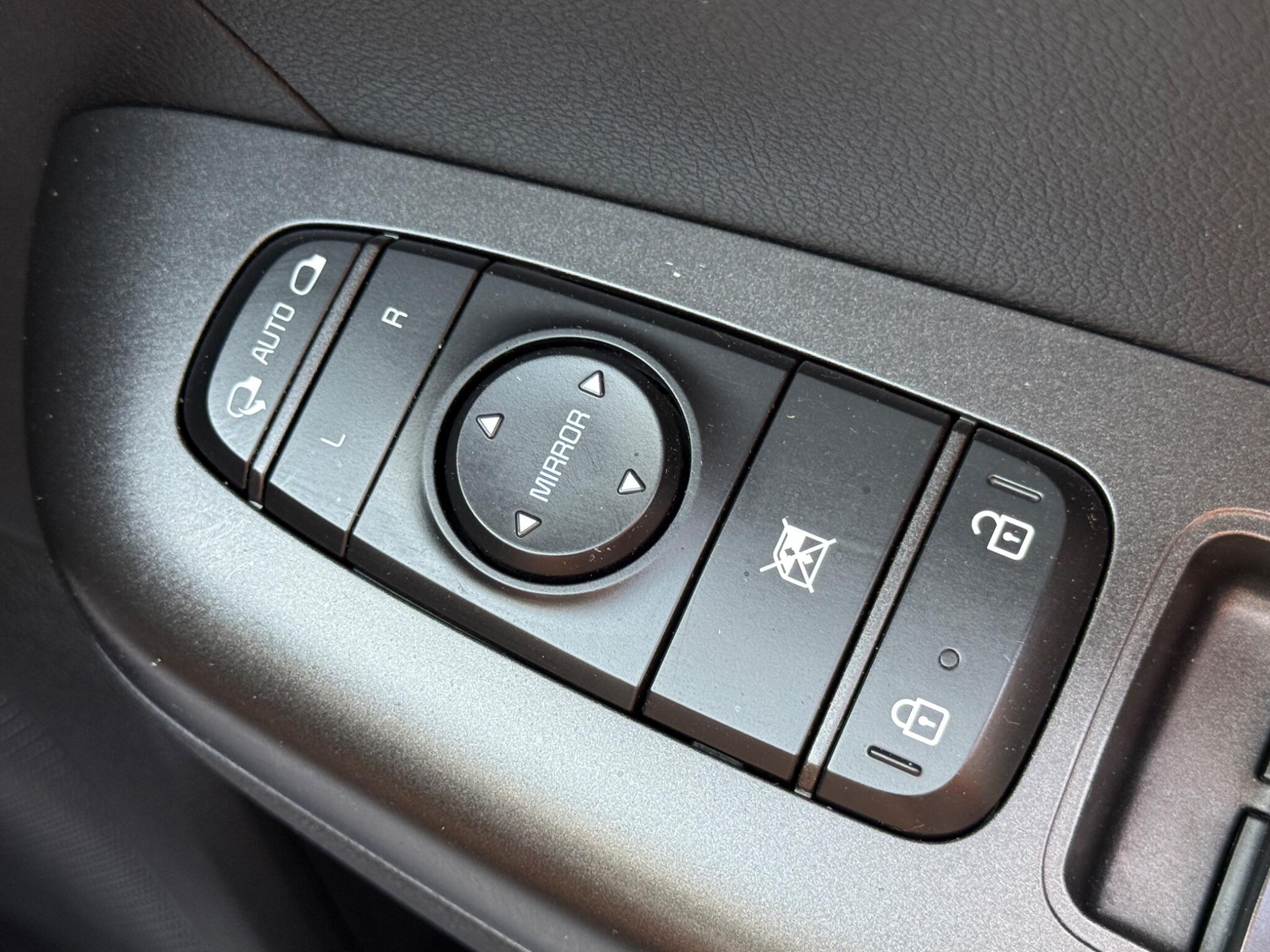 Kia Sportage - Image 67