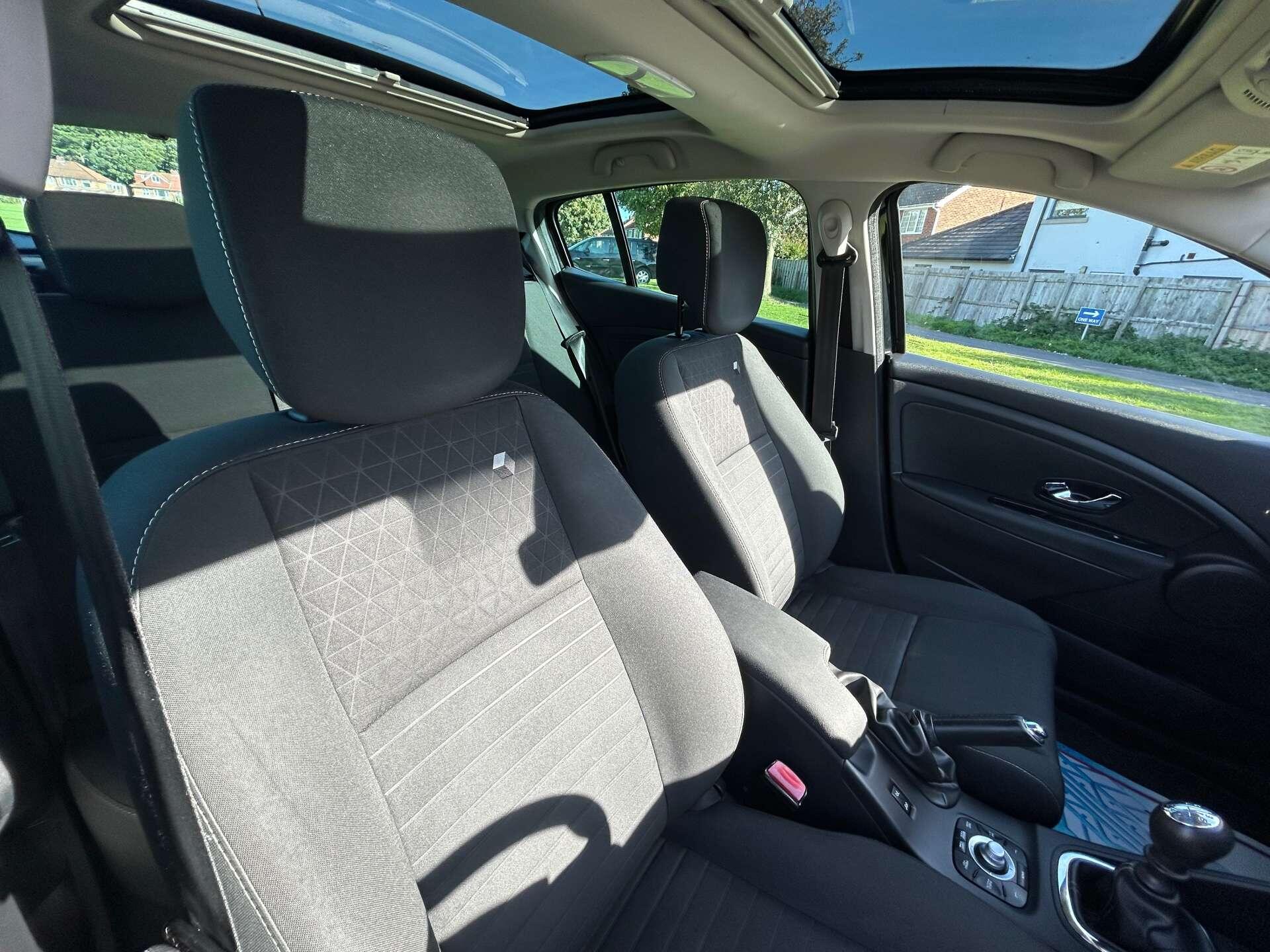 Renault Megane view 29