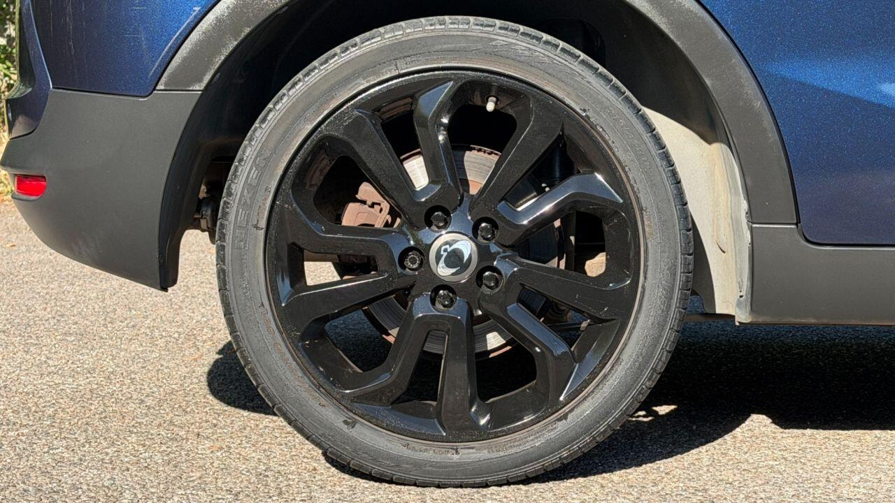 KGM Tivoli view 36