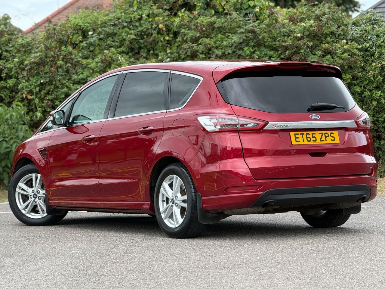 Ford S-Max view 2