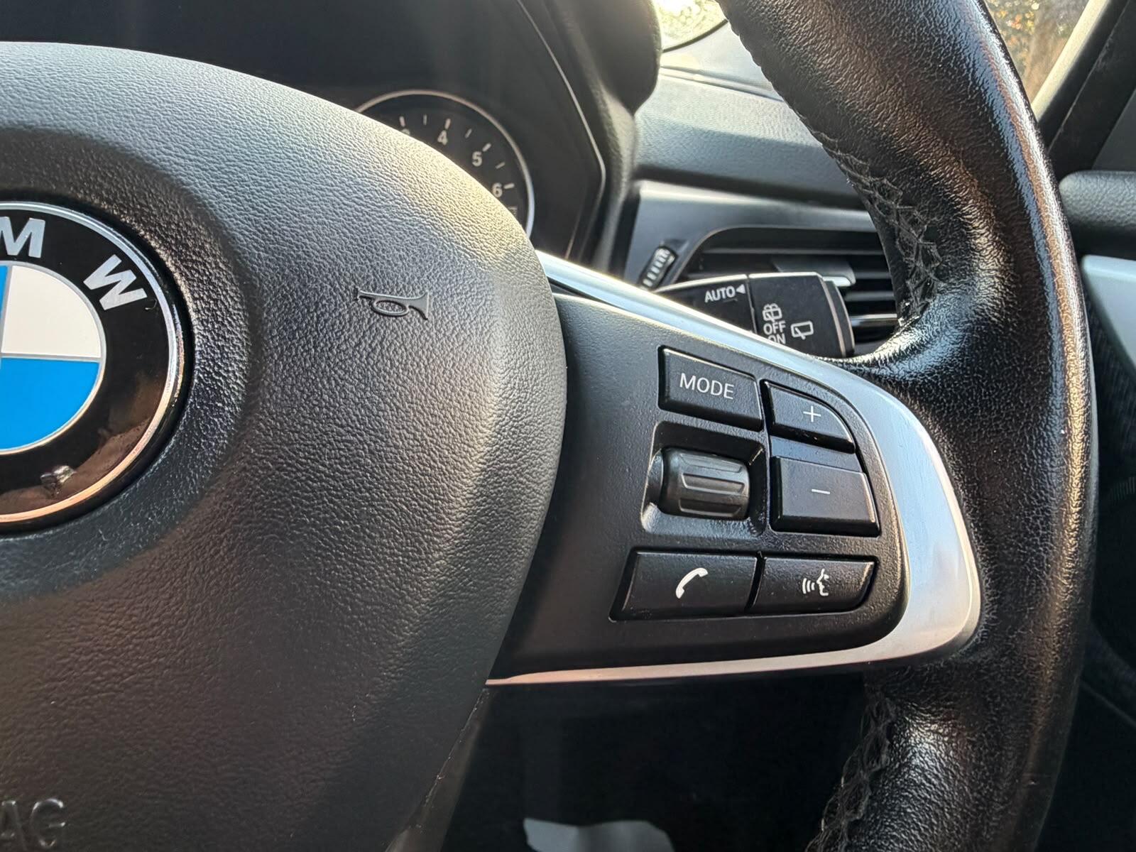 BMW 2 Series view 28