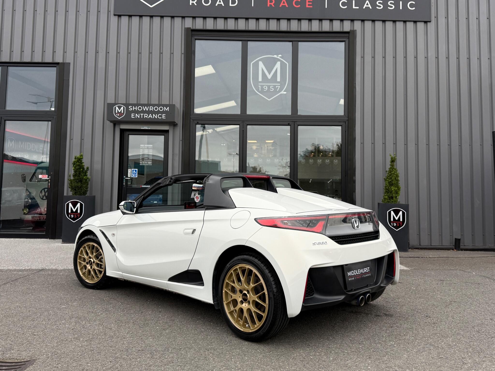Honda S660 view 3