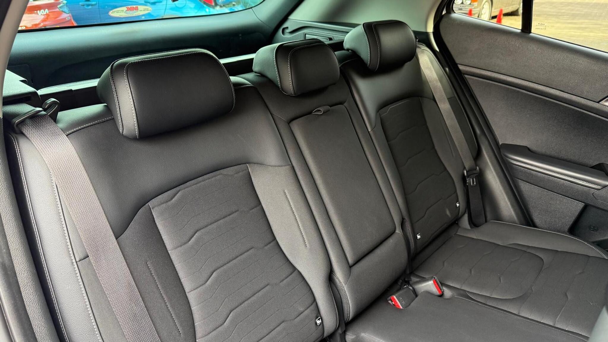 Kia Sportage view 27