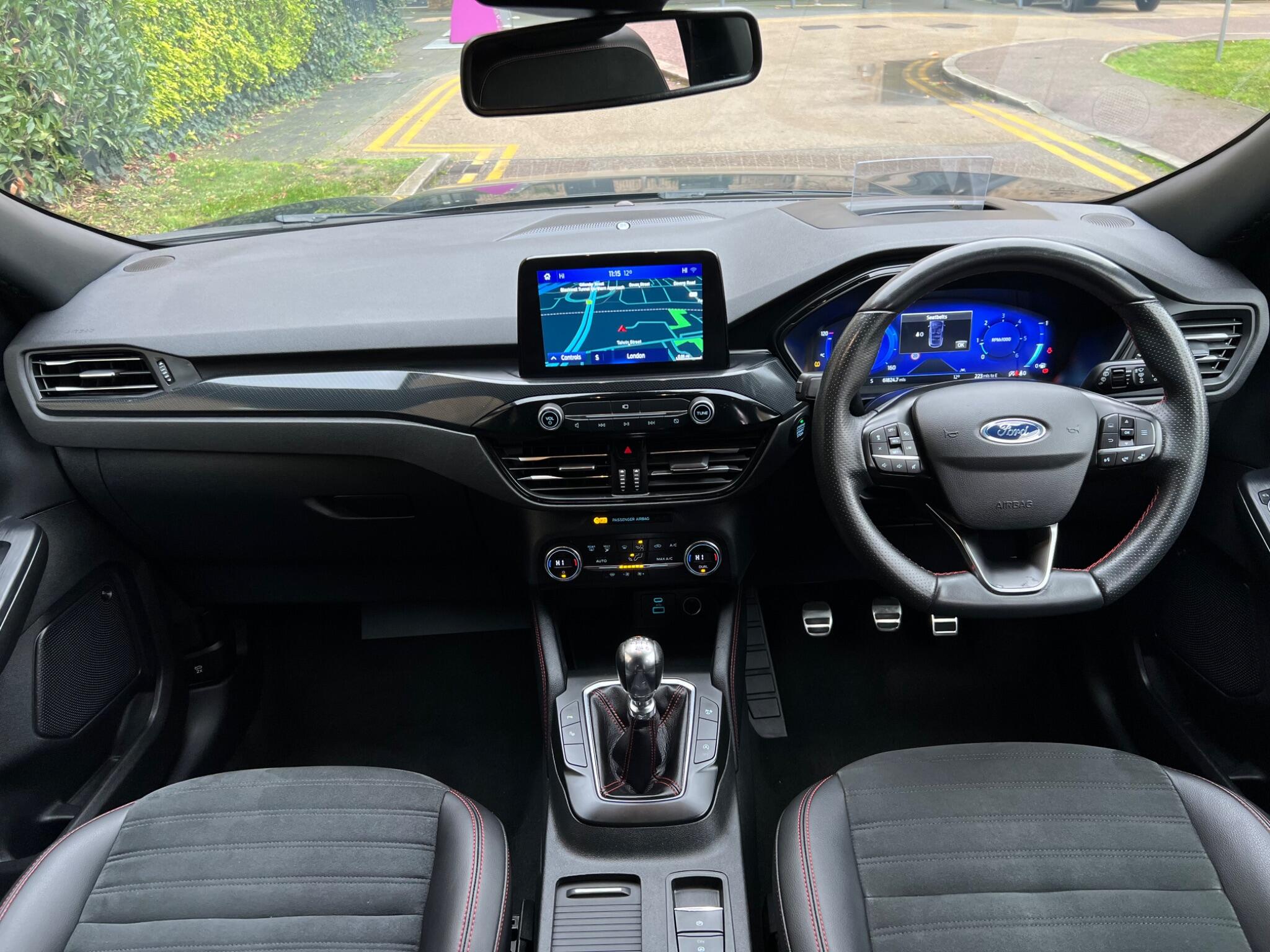 Ford Kuga view 15