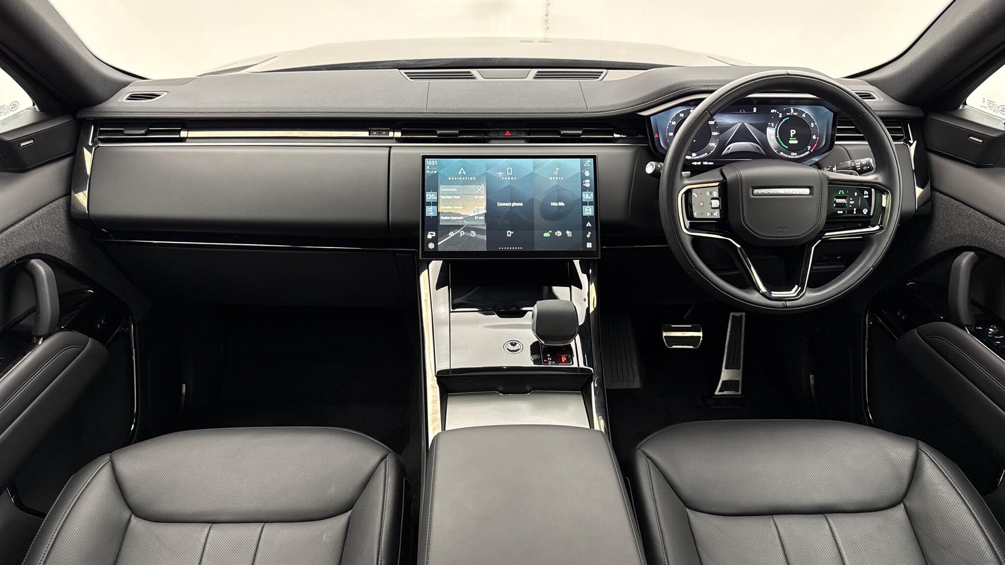 Land Rover Range Rover Sport view 9