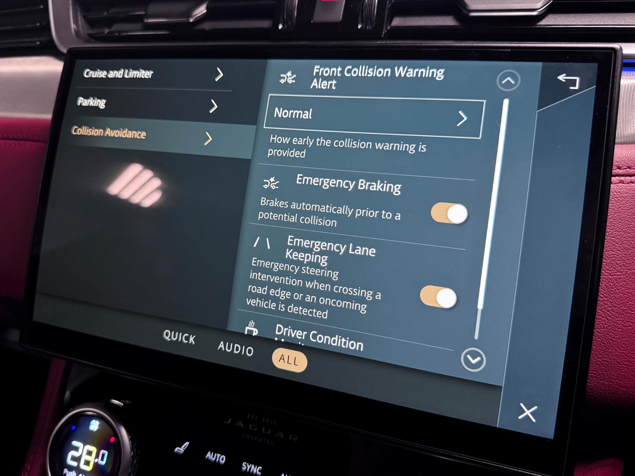 Jaguar F-Pace view 64