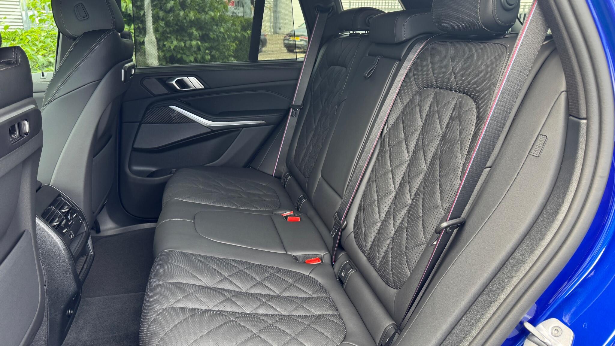 BMW X5 view 14