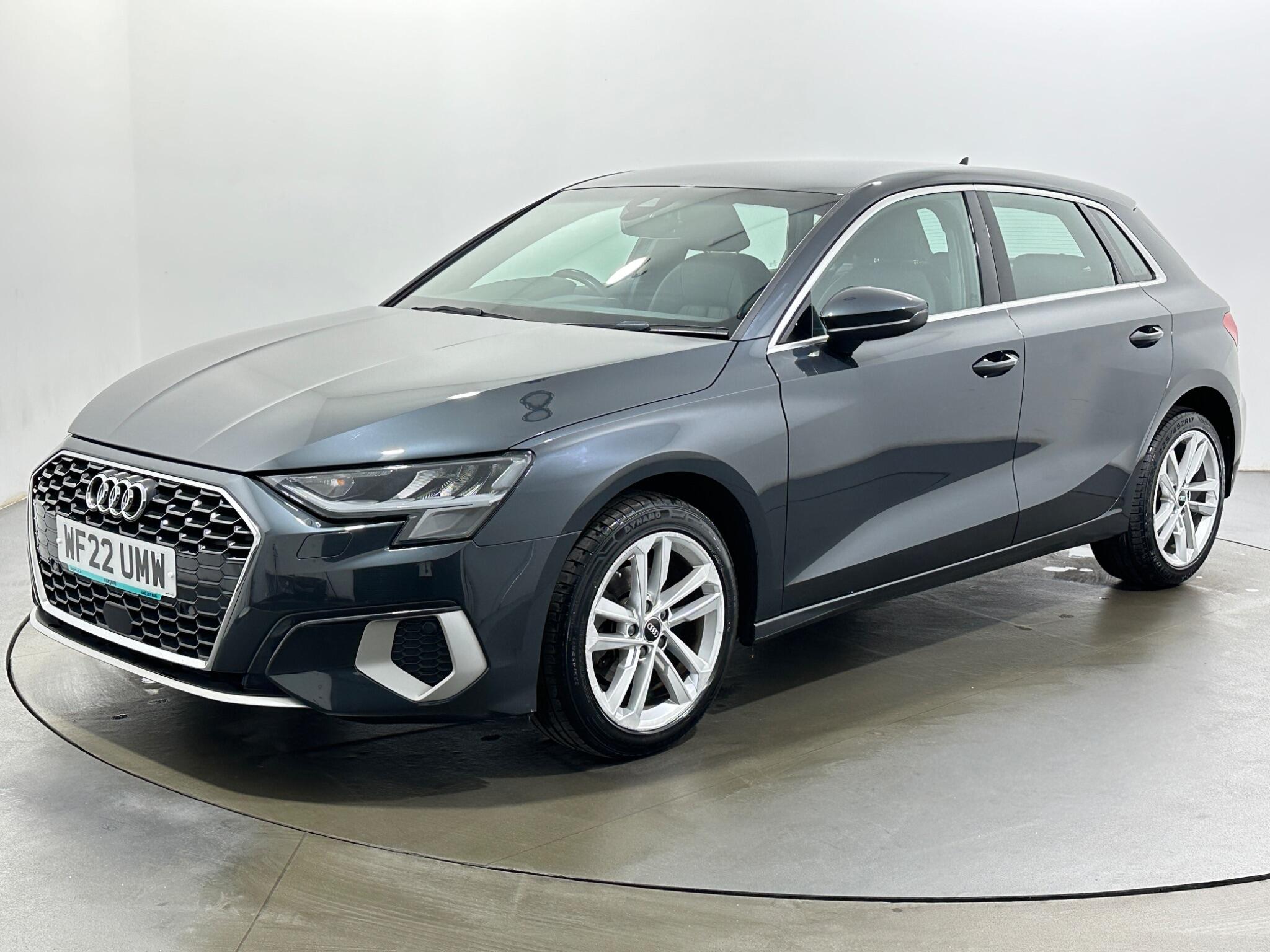 Audi A3 view 4