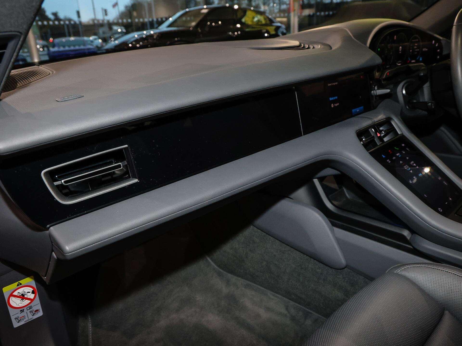 Porsche Taycan view 25