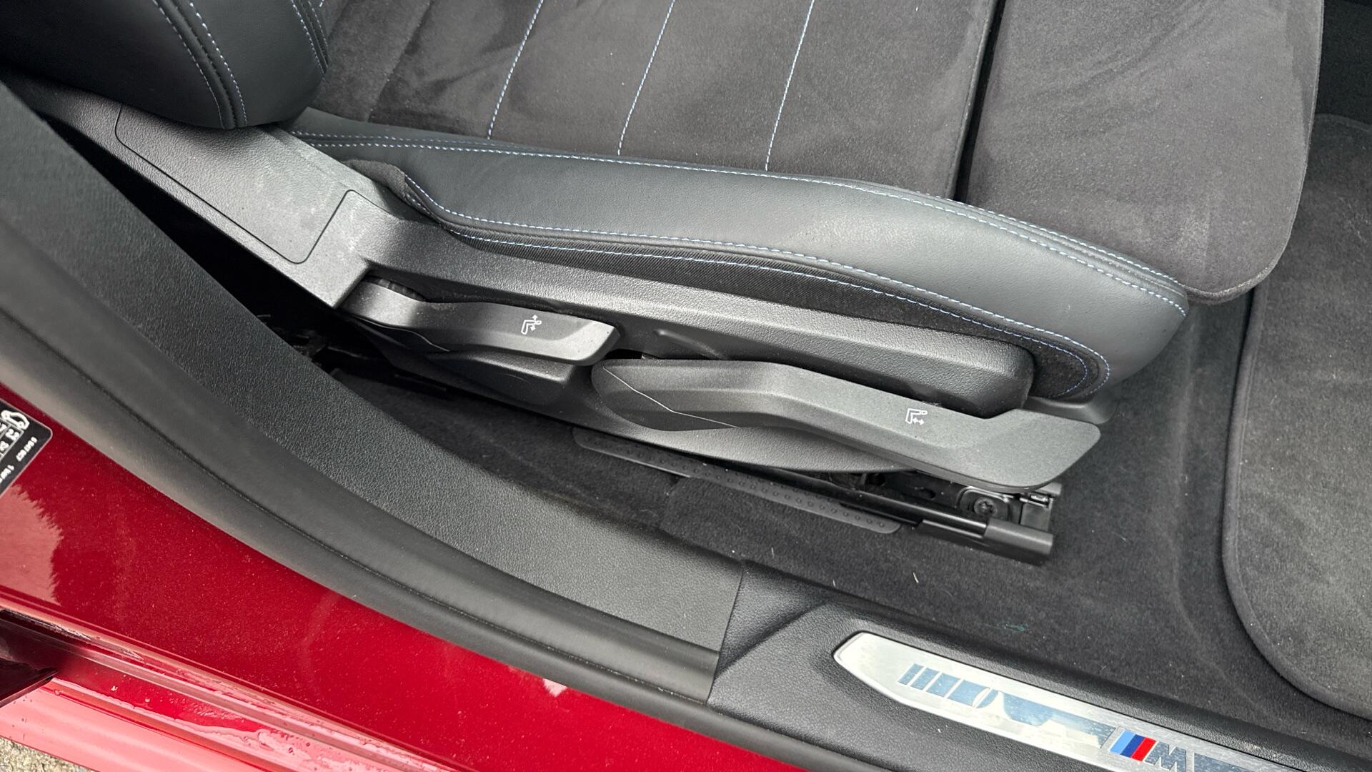 BMW 1 Series view 35