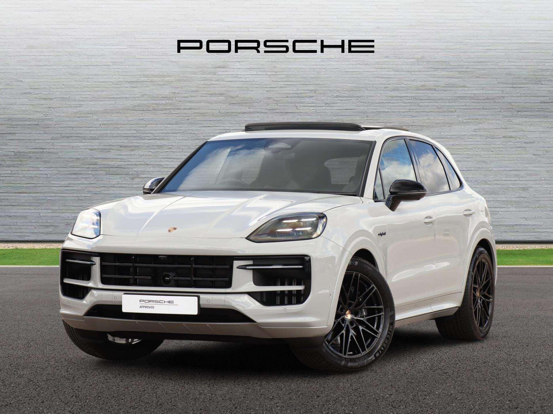 Porsche Cayenne view 7